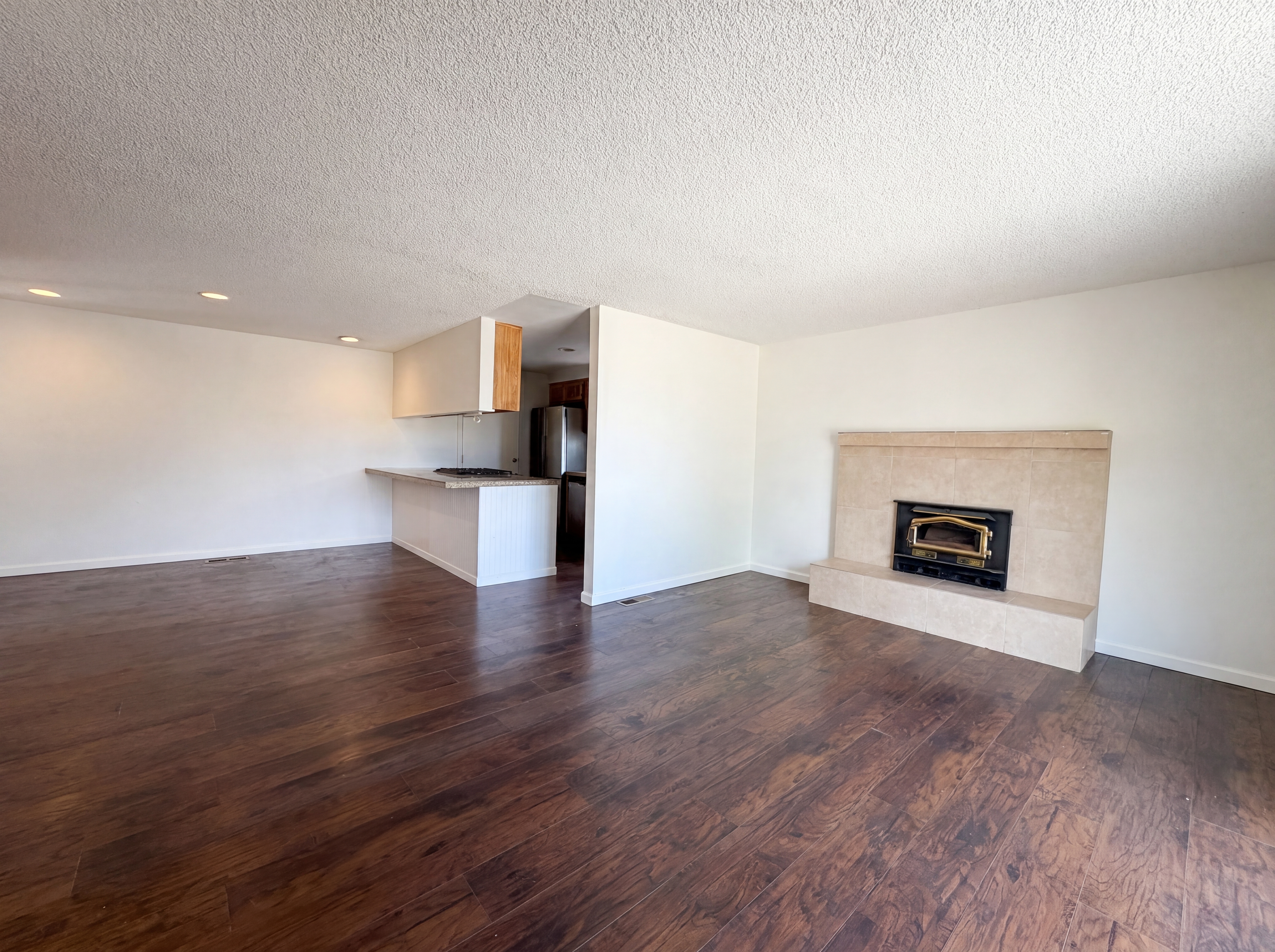 Photo 3 of 26 of 3325 Somerset Way, Carson City, NV