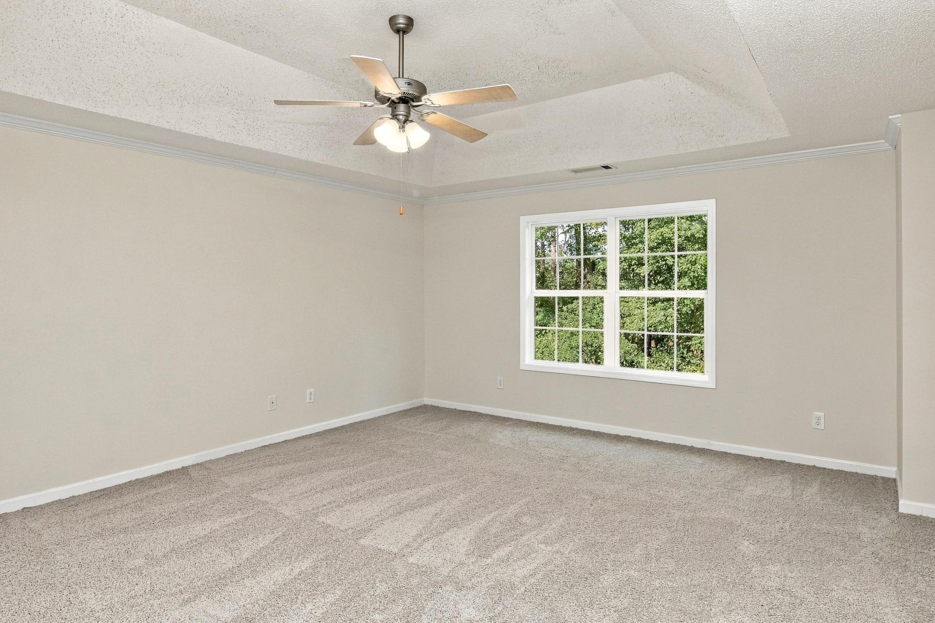 Photo 9 of 22 of 130 Stephanie Ln, Covington, GA
