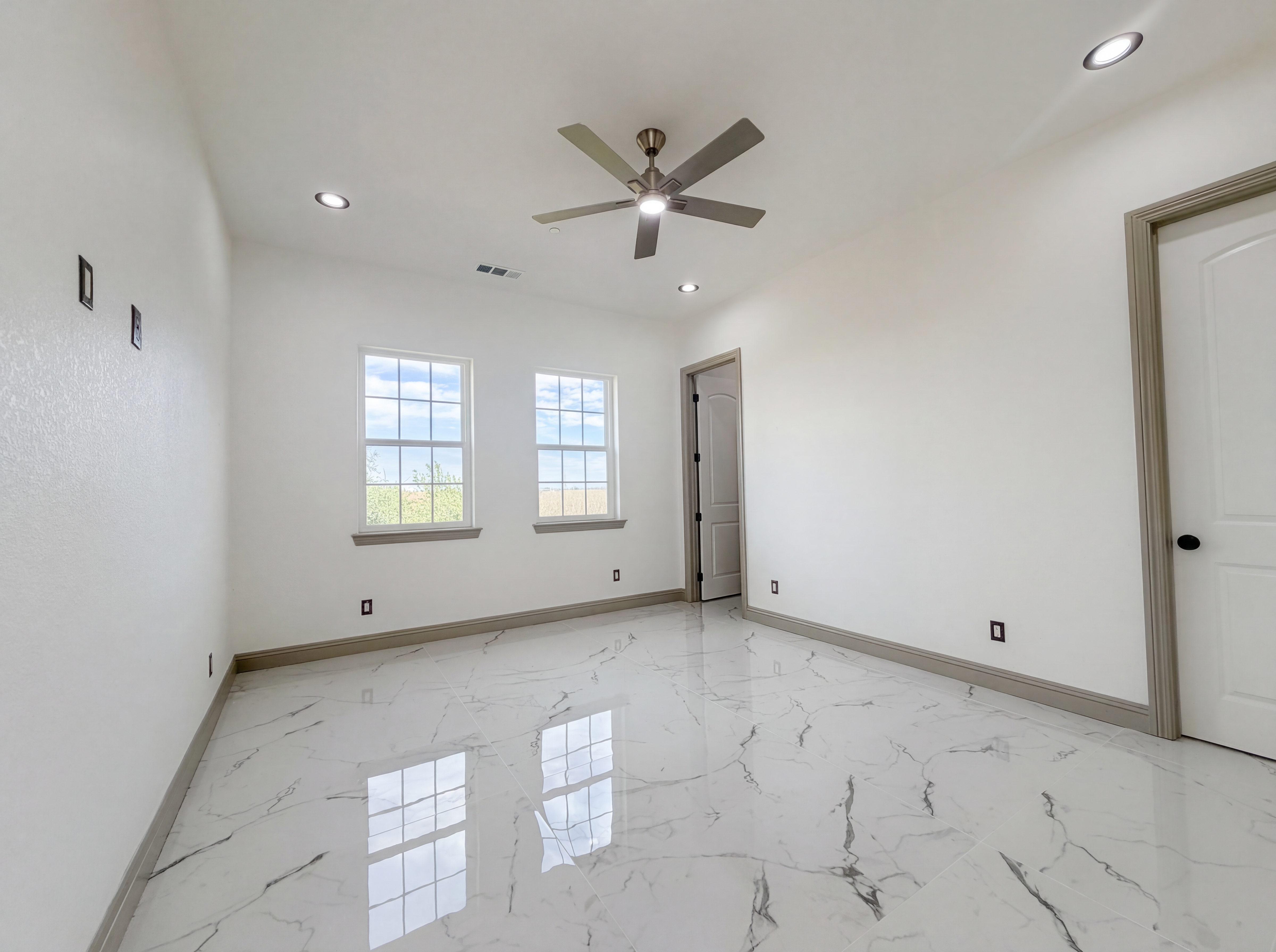 Photo 35 of 60 of 14537 Mira Vista Ln, Lockeford, CA