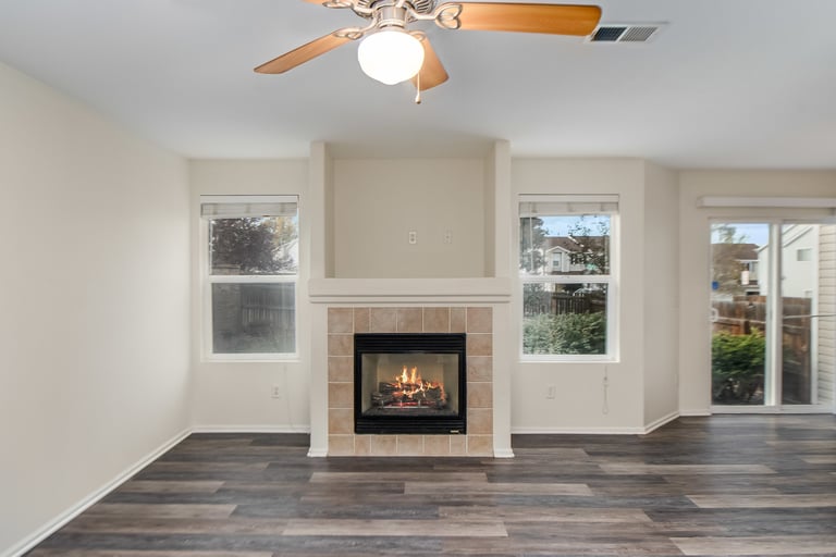 Photo 2 of 17 - 5509 S Quemoy Cir, Aurora, CO 80015