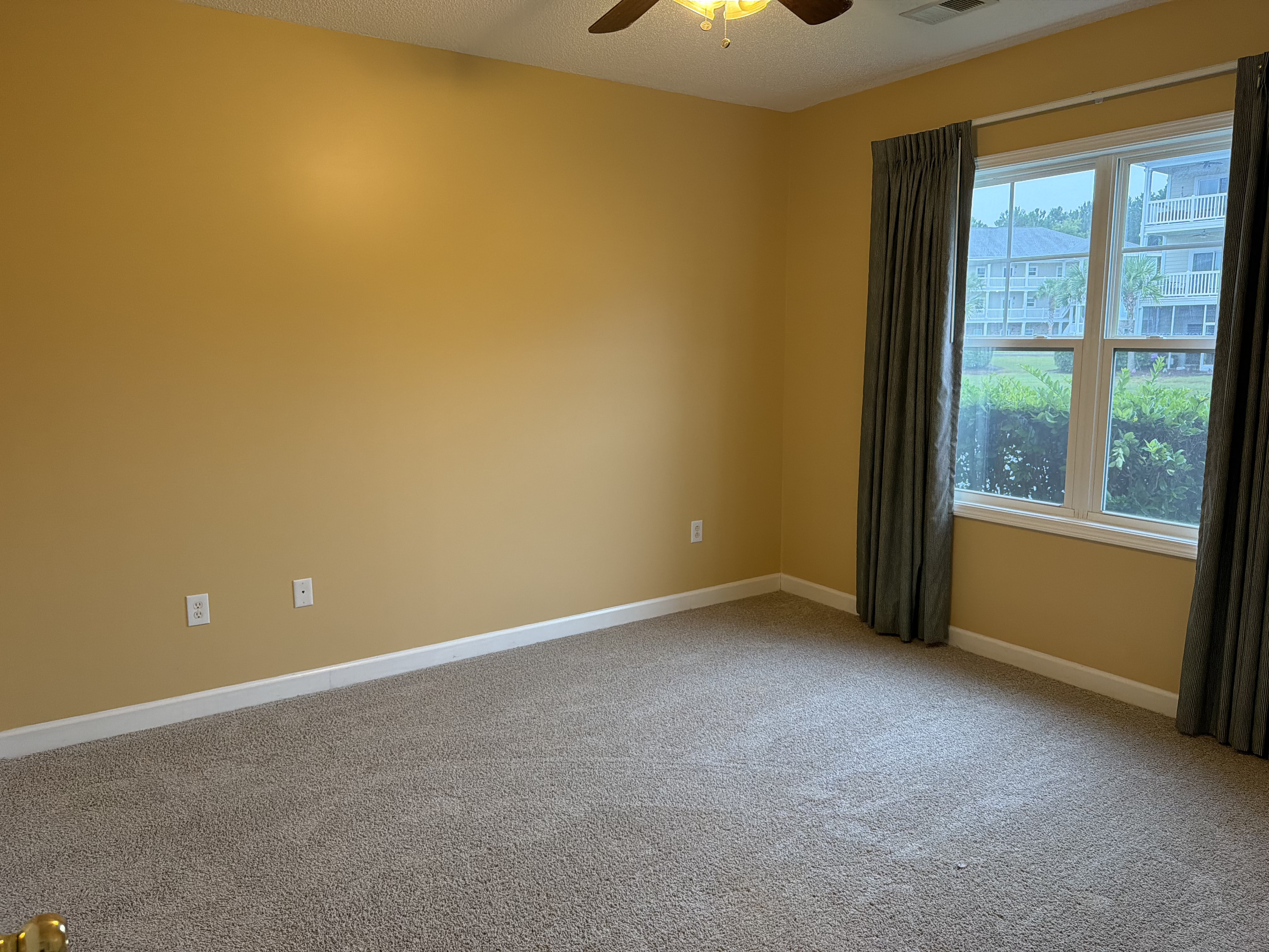 Photo 17 of 33 of 6253 Catalina Dr, North Myrtle Beach, SC