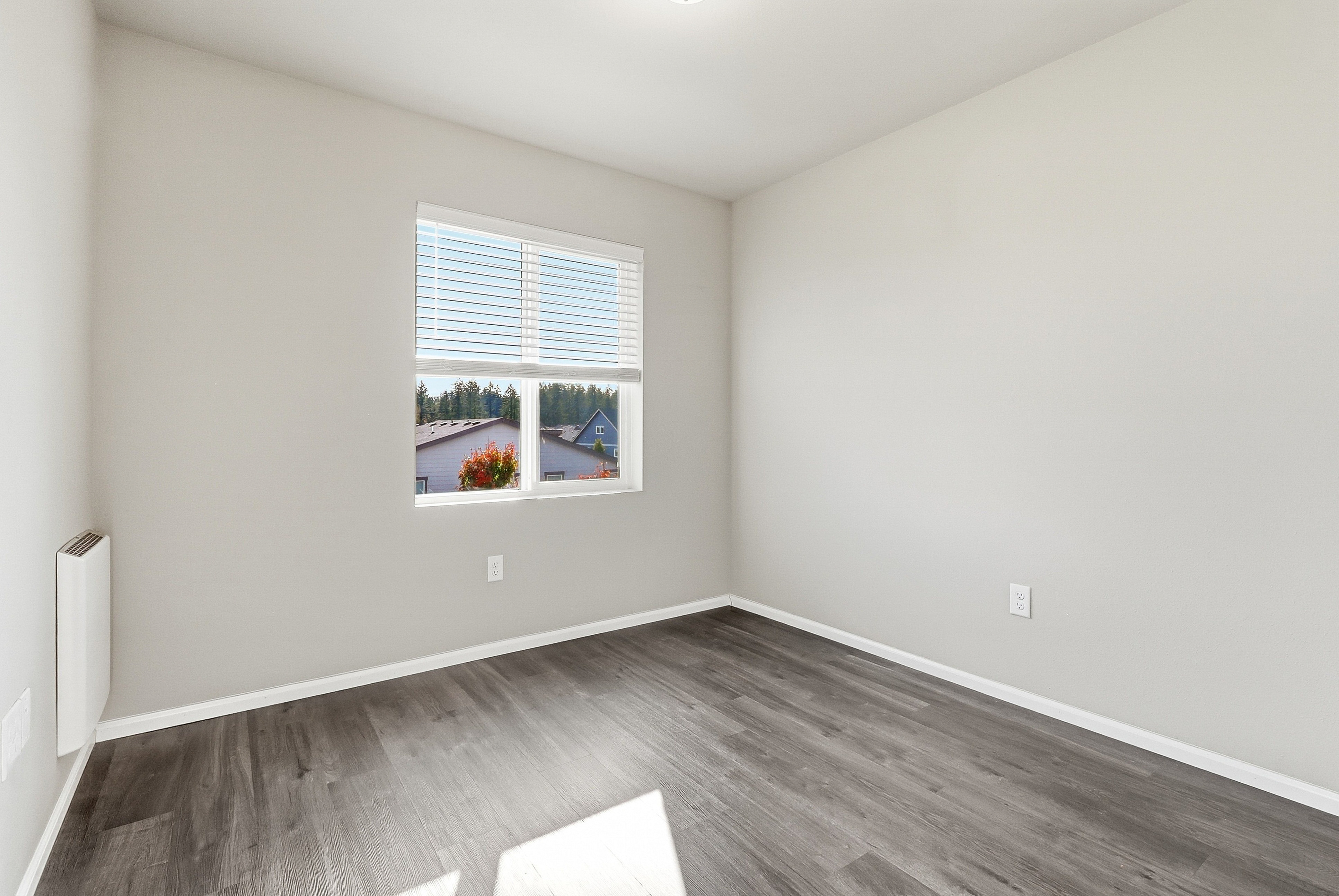 Photo 20 of 36 of 22998 SE Cherry St, Black Diamond, WA