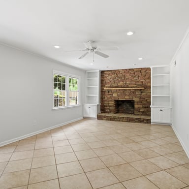Property photo 3 of 3662 Sweet Briar Ln SE