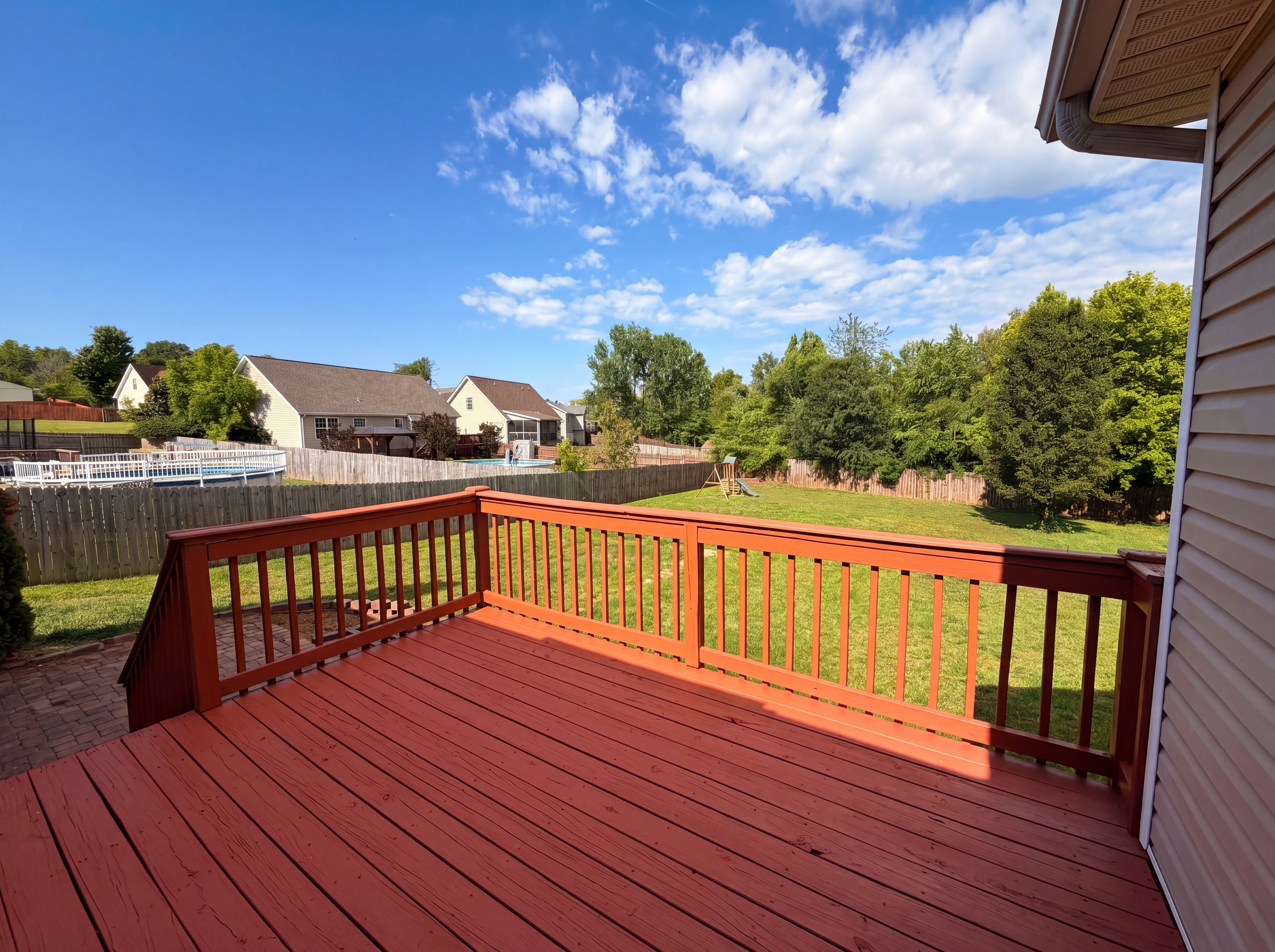 Photo 5 of 24 of 1688 Cedar Springs Cir, Clarksville, TN