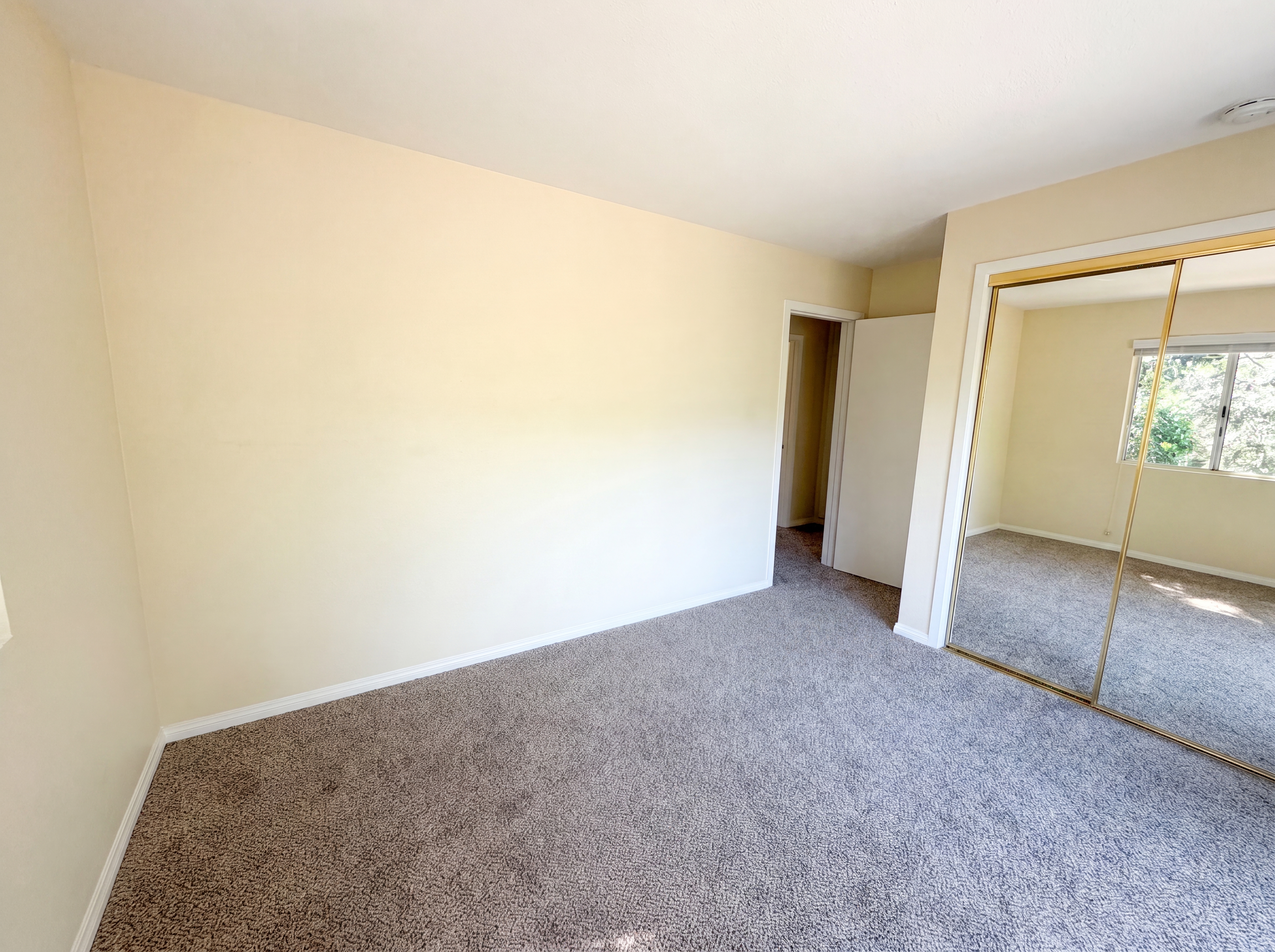 Photo 15 of 20 of 21778 Ridge Dr, Cedarpines Park, CA