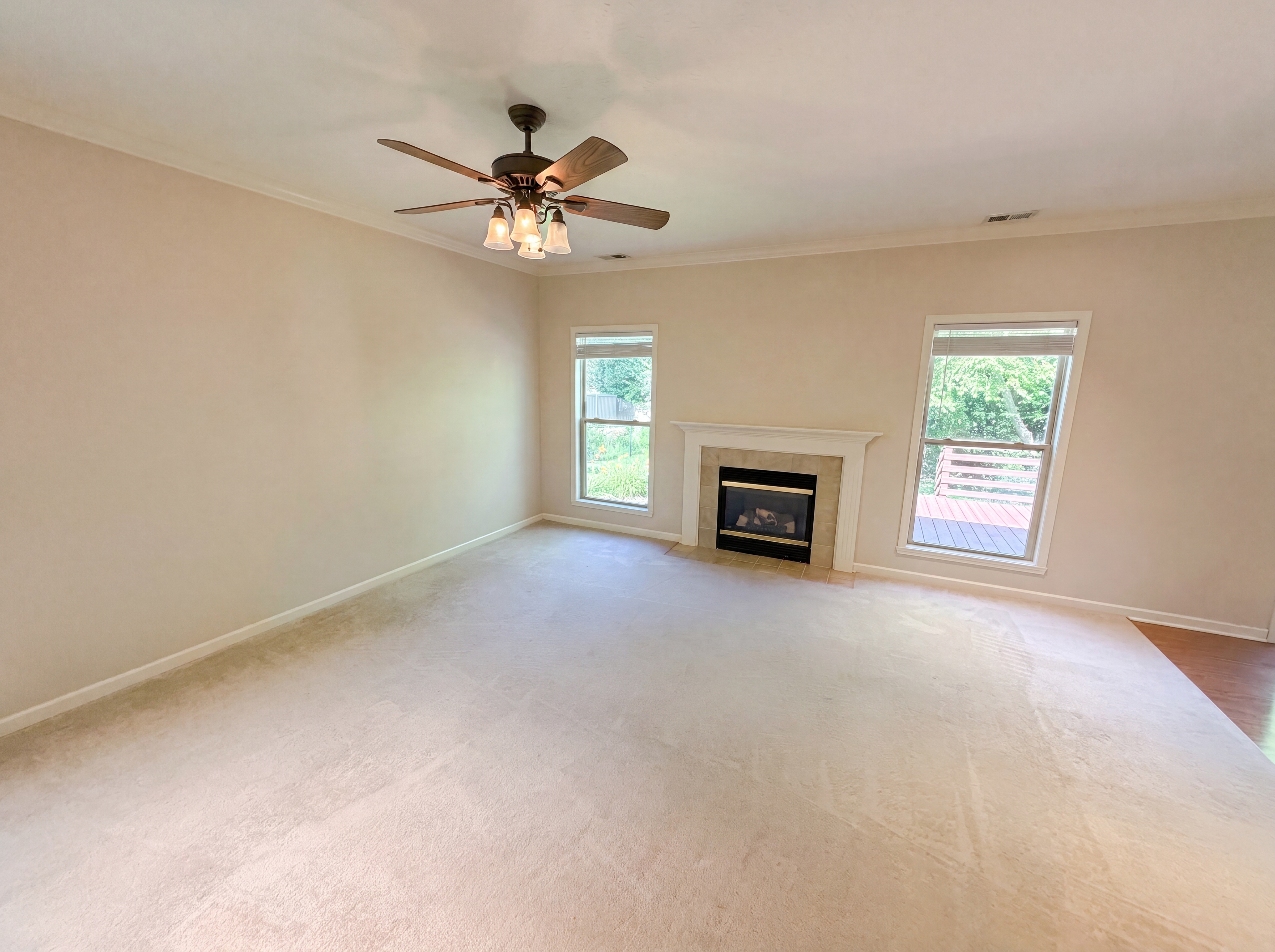Photo 6 of 23 of 7954 Arvada Pl, Indianapolis, IN