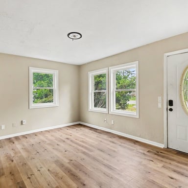 Property photo 3 of 3235 Young Ave