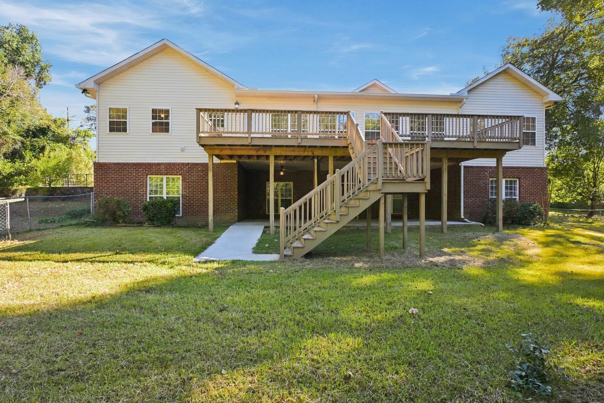 Photo 5 of 37 of 401 Terrell St, Warner Robins, GA