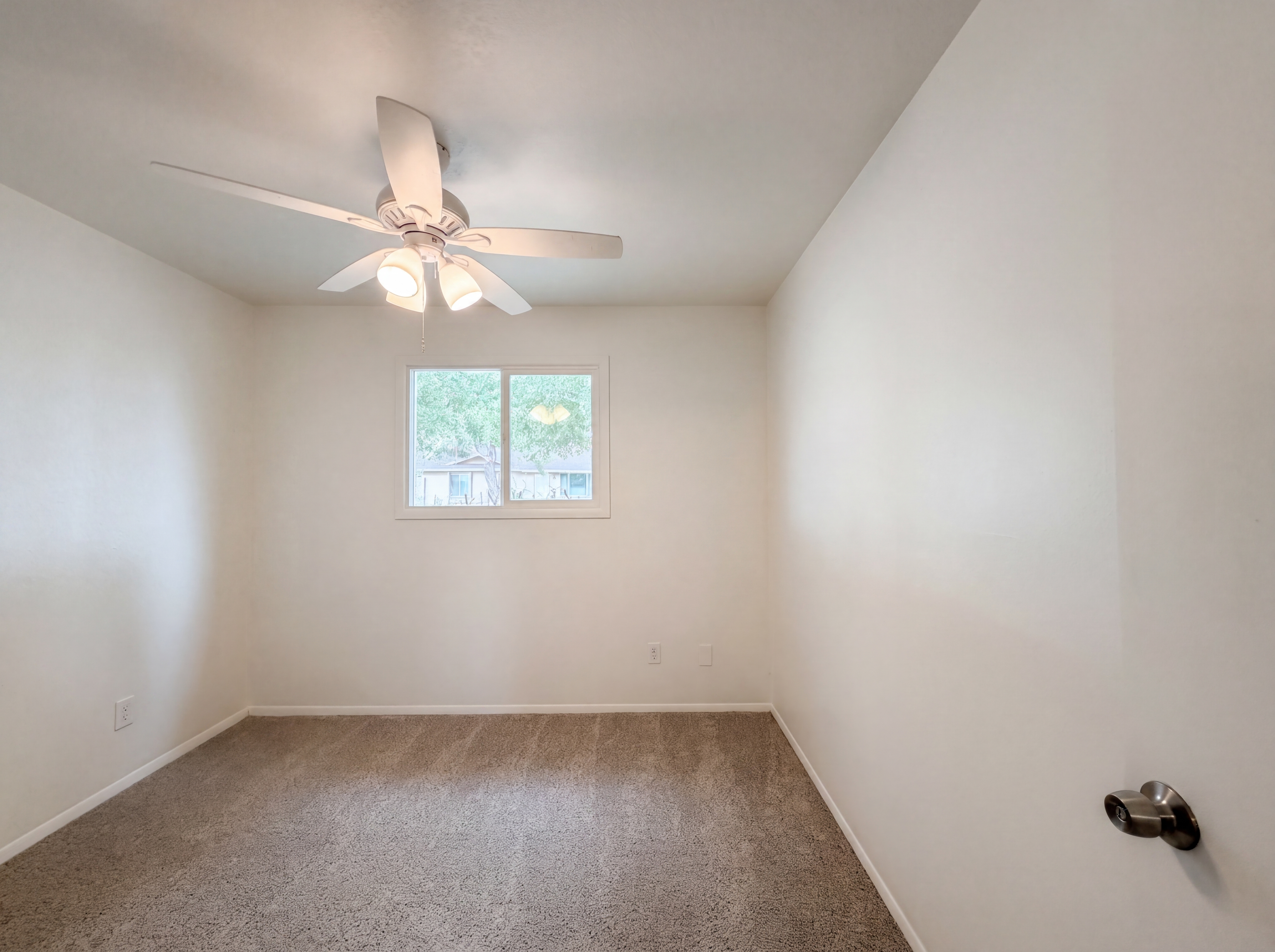 Photo 13 of 19 of 1226 E 11th Pl, Casa Grande, AZ