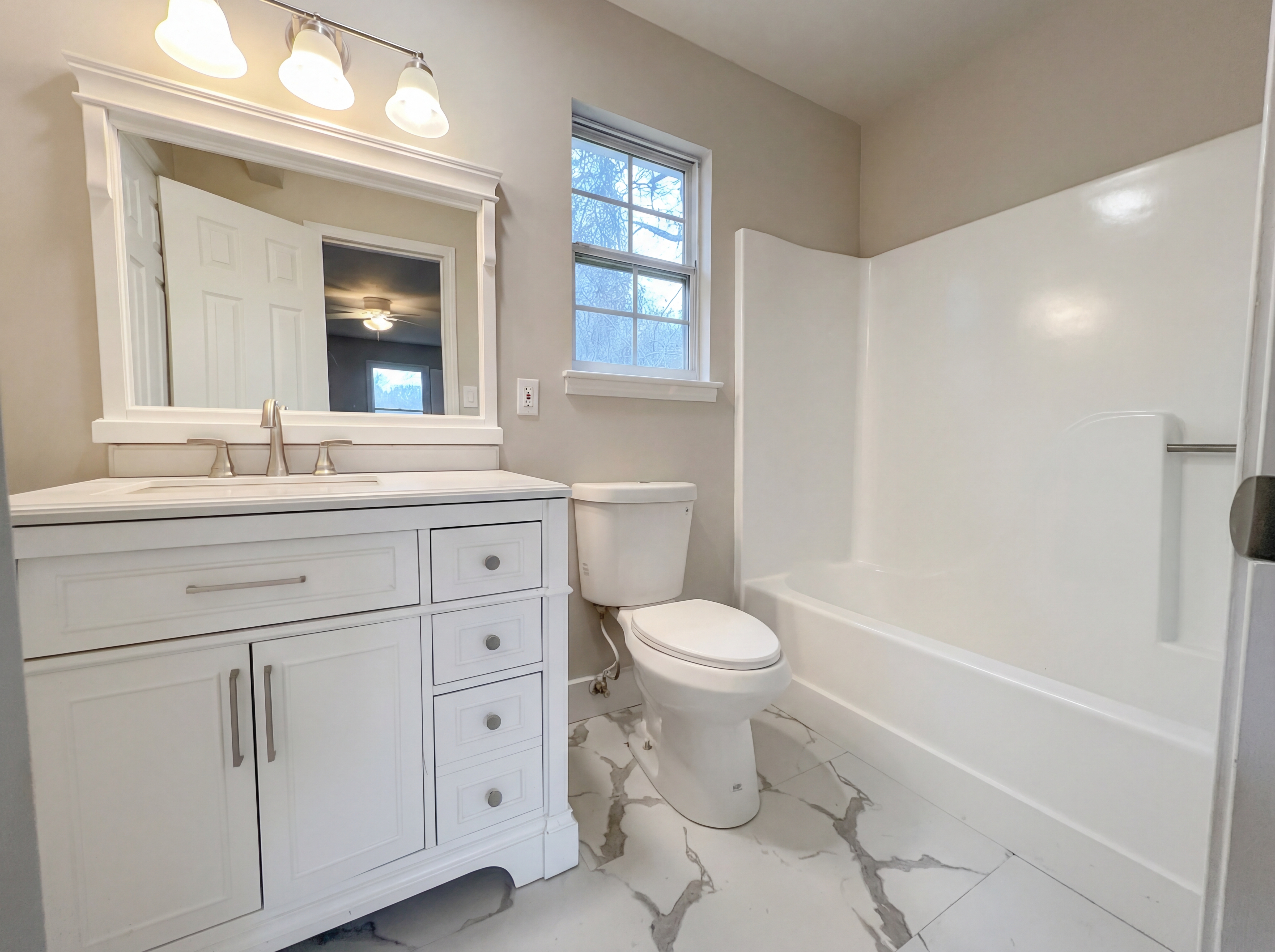 Photo 9 of 18 of 225 Ash Cir, Trussville, AL