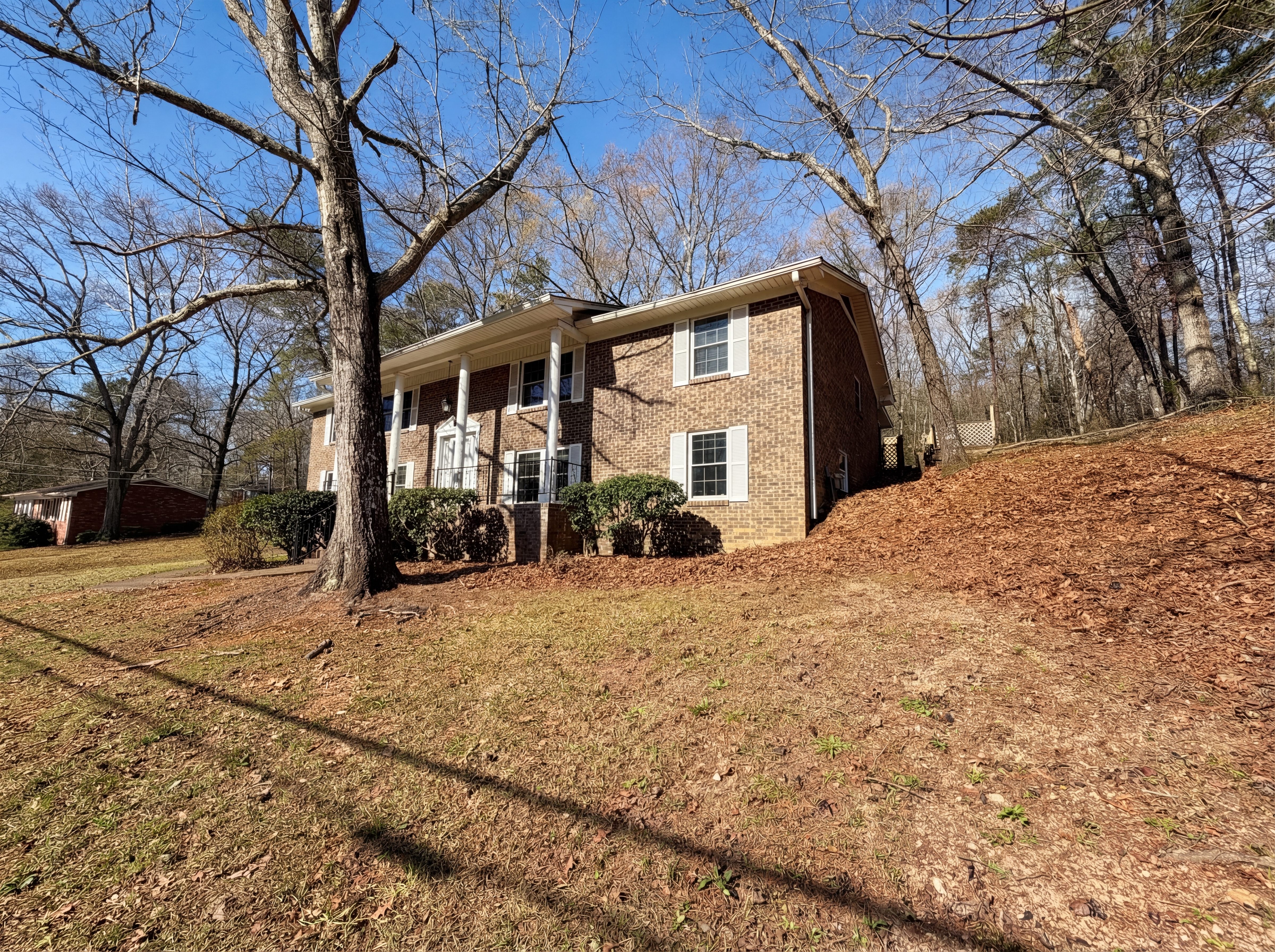 Photo 7 of 22 of 1848 Westridge Dr, Birmingham, AL