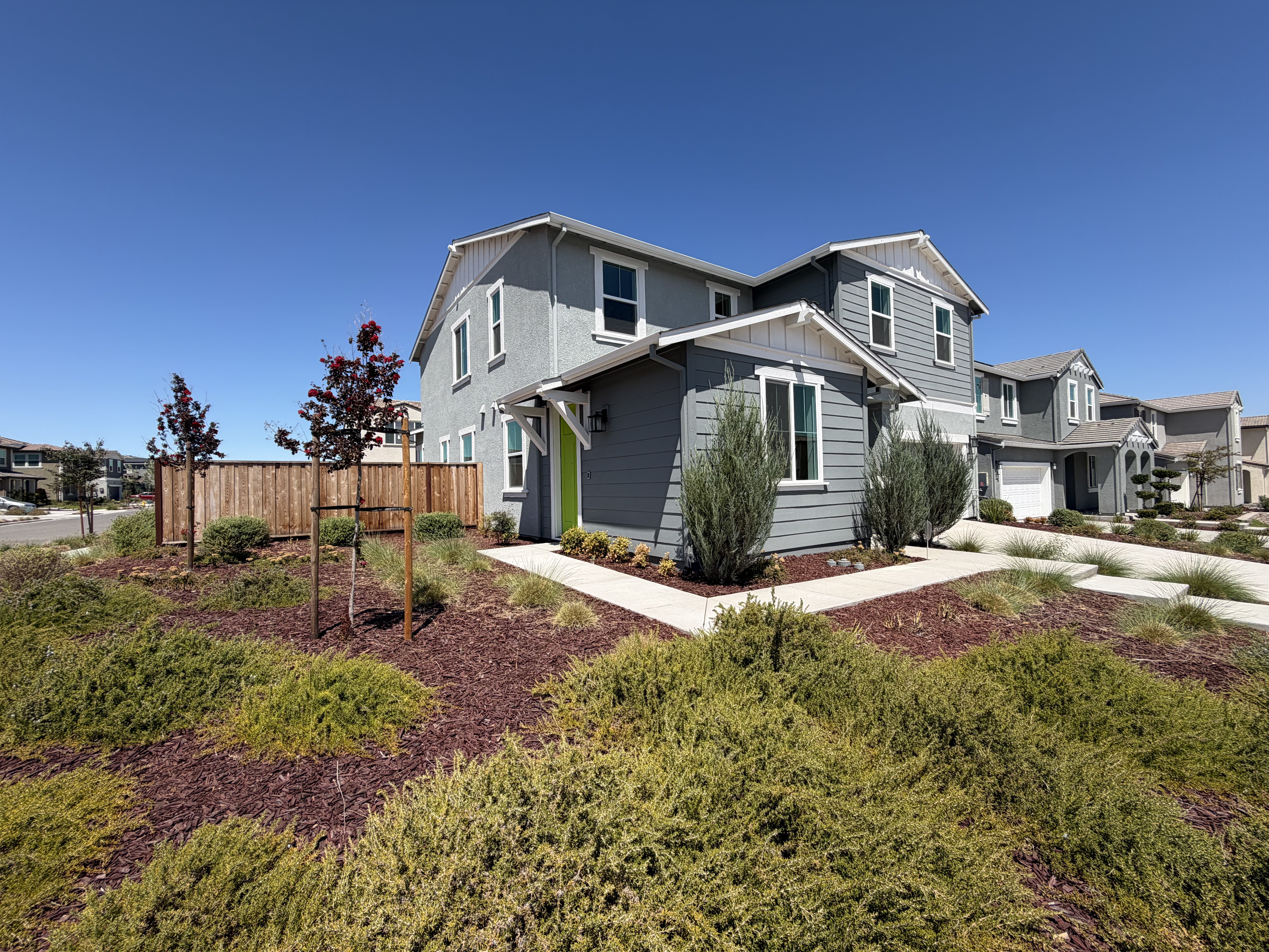 Photo 8 of 49 of 5699 Kusnick Ave, Tracy, CA
