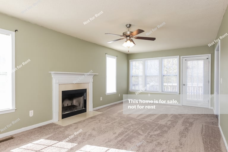 Photo 3 of 24 - 4 Stratus Ln, Clayton, NC 27520