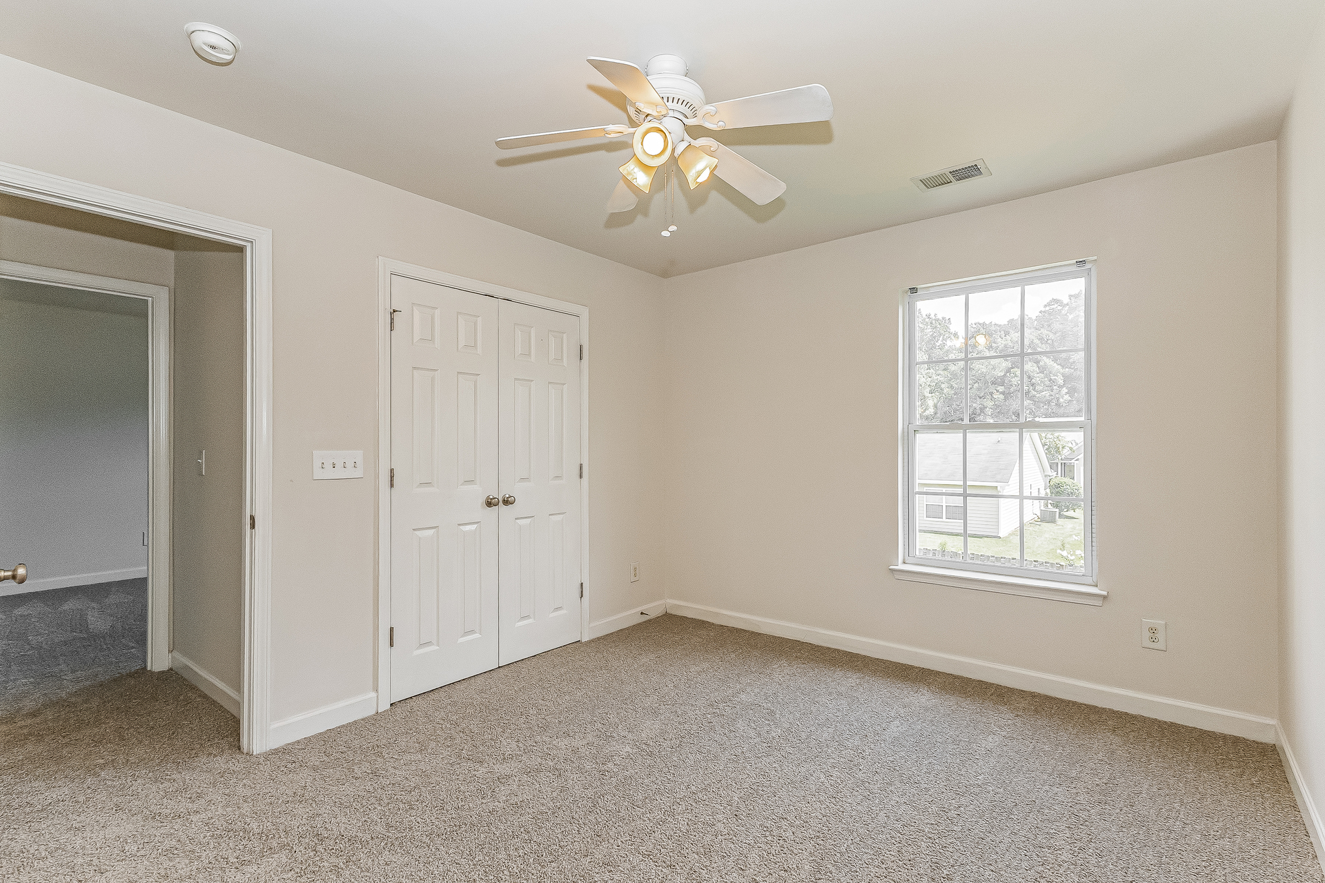 Photo 16 of 22 of 1019 Sterling Ln, Summerville, SC