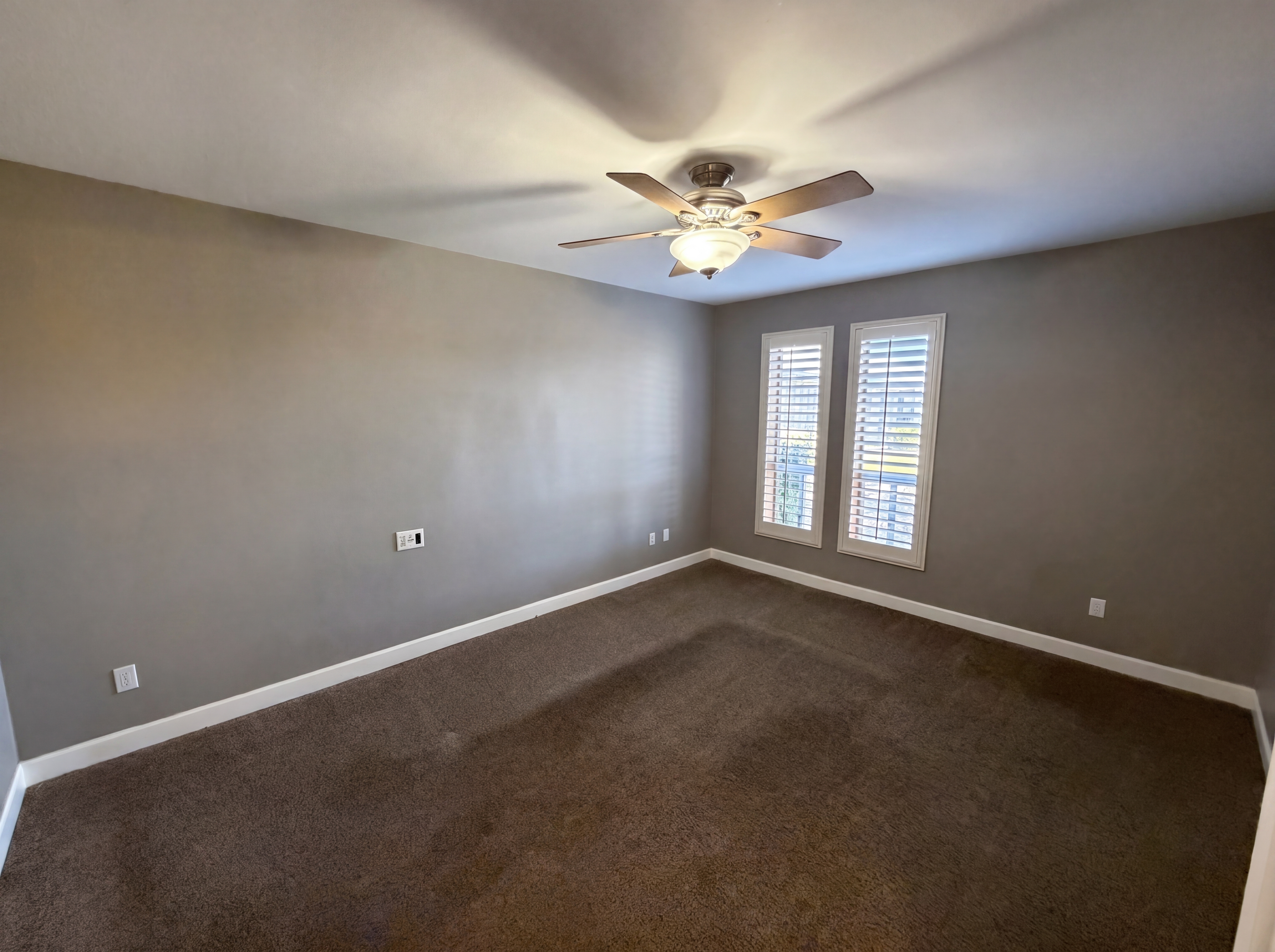 Photo 18 of 39 of 830 N Almond Cir, Mesa, AZ