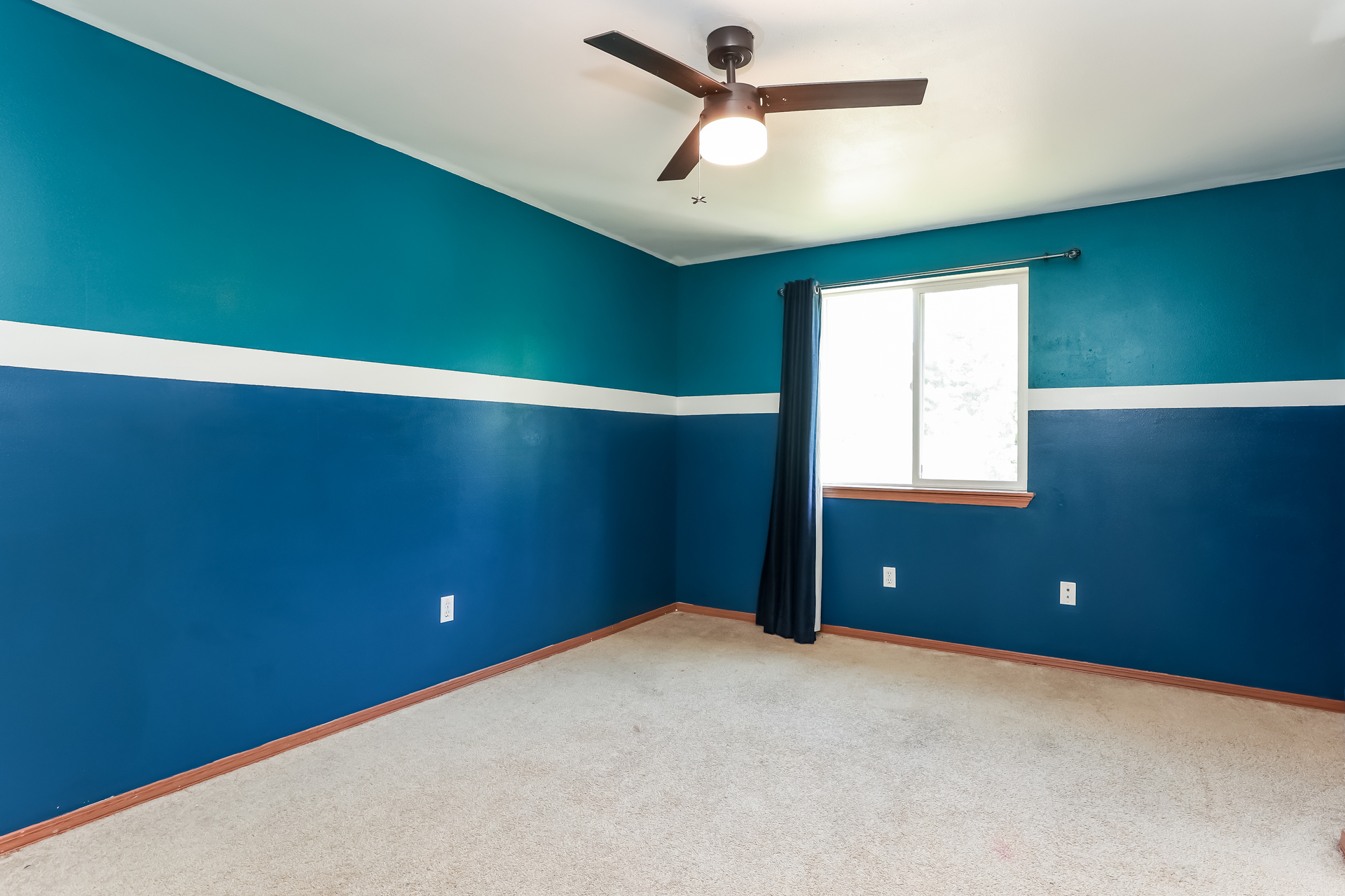 Photo 14 of 37 of 4919 106th St NE, Marysville, WA