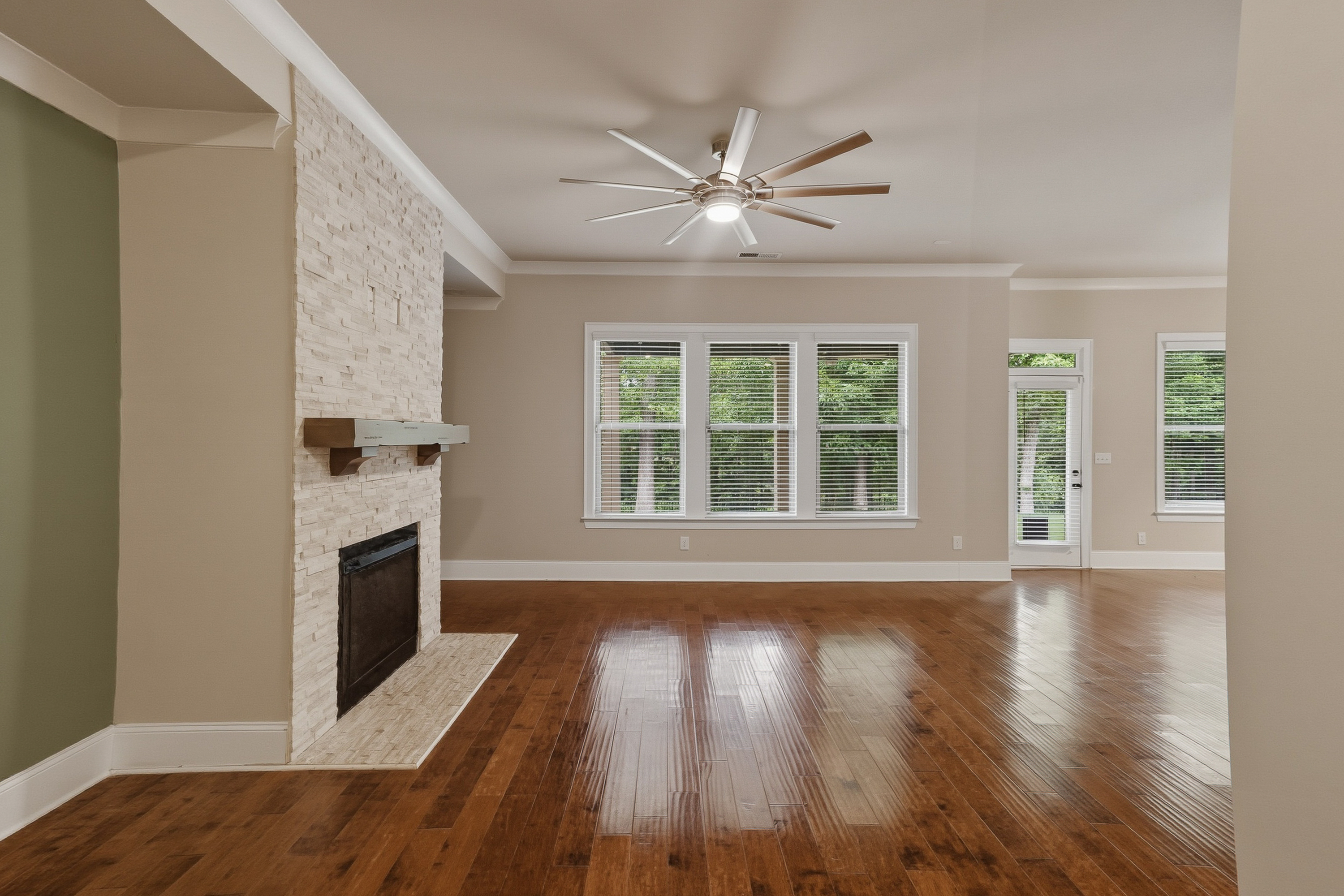 Photo 8 of 40 of 7112 Treveno Pl, Locust Grove, GA