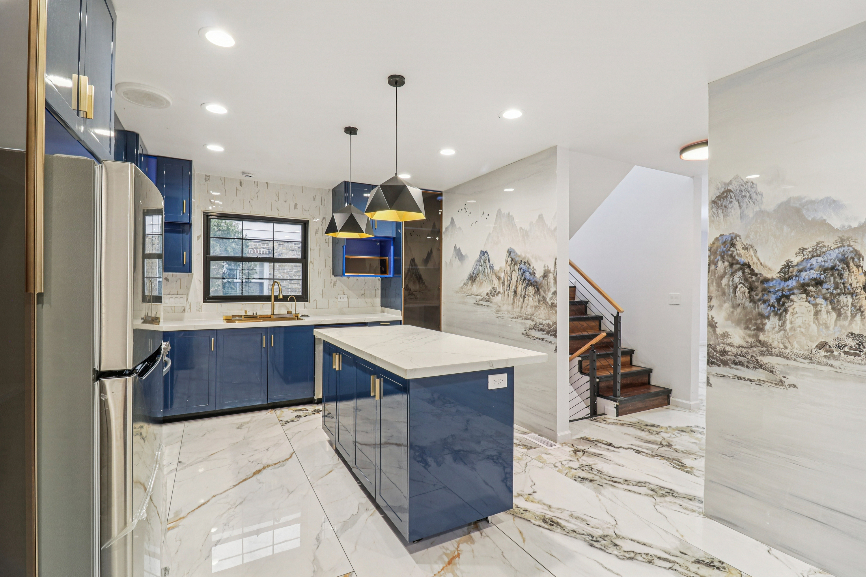 Photo 9 of 48 of 1509 Center St, Des Plaines, IL