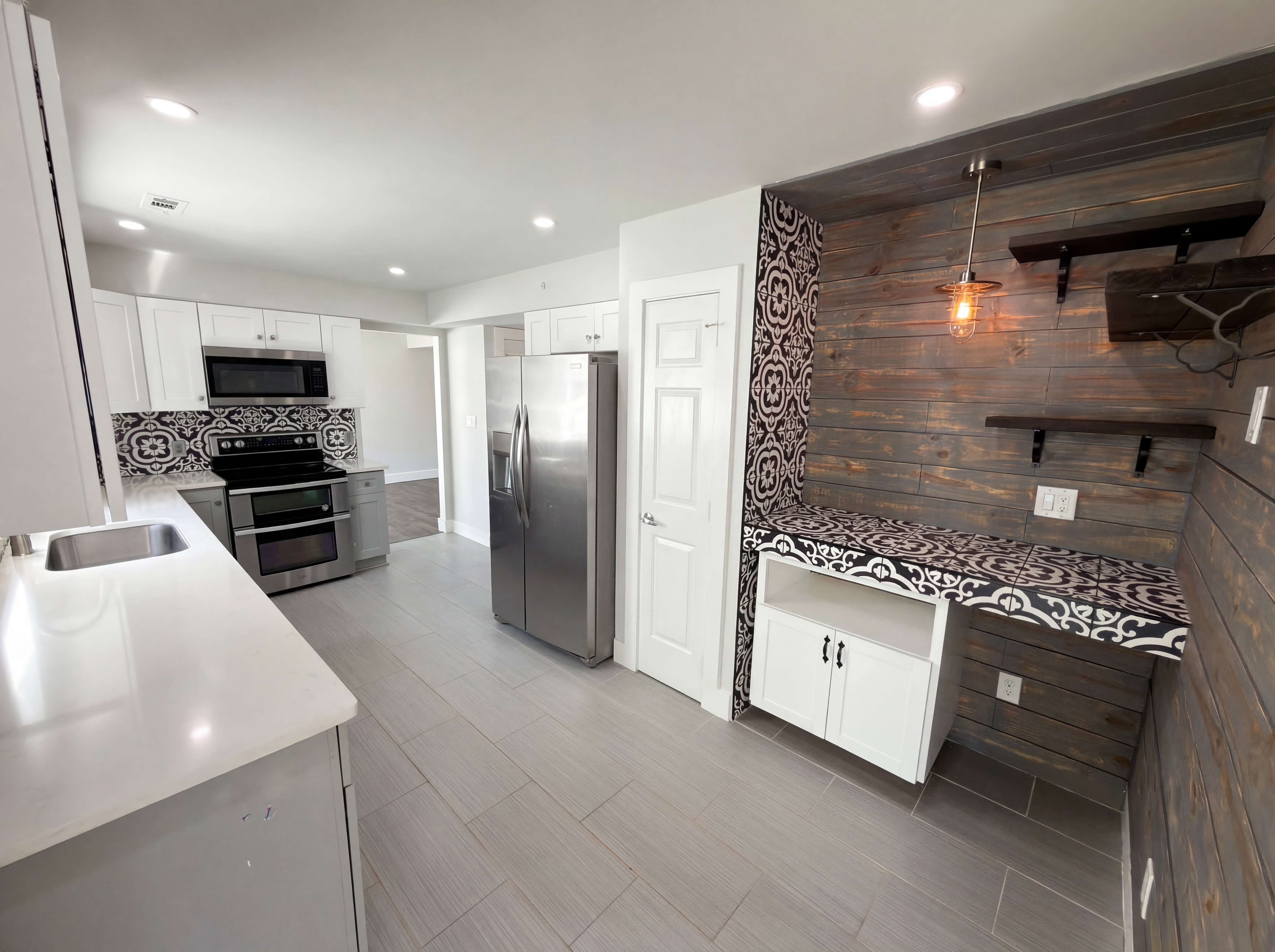 Photo 9 of 19 of 12015 Landen Dr, Charlotte, NC