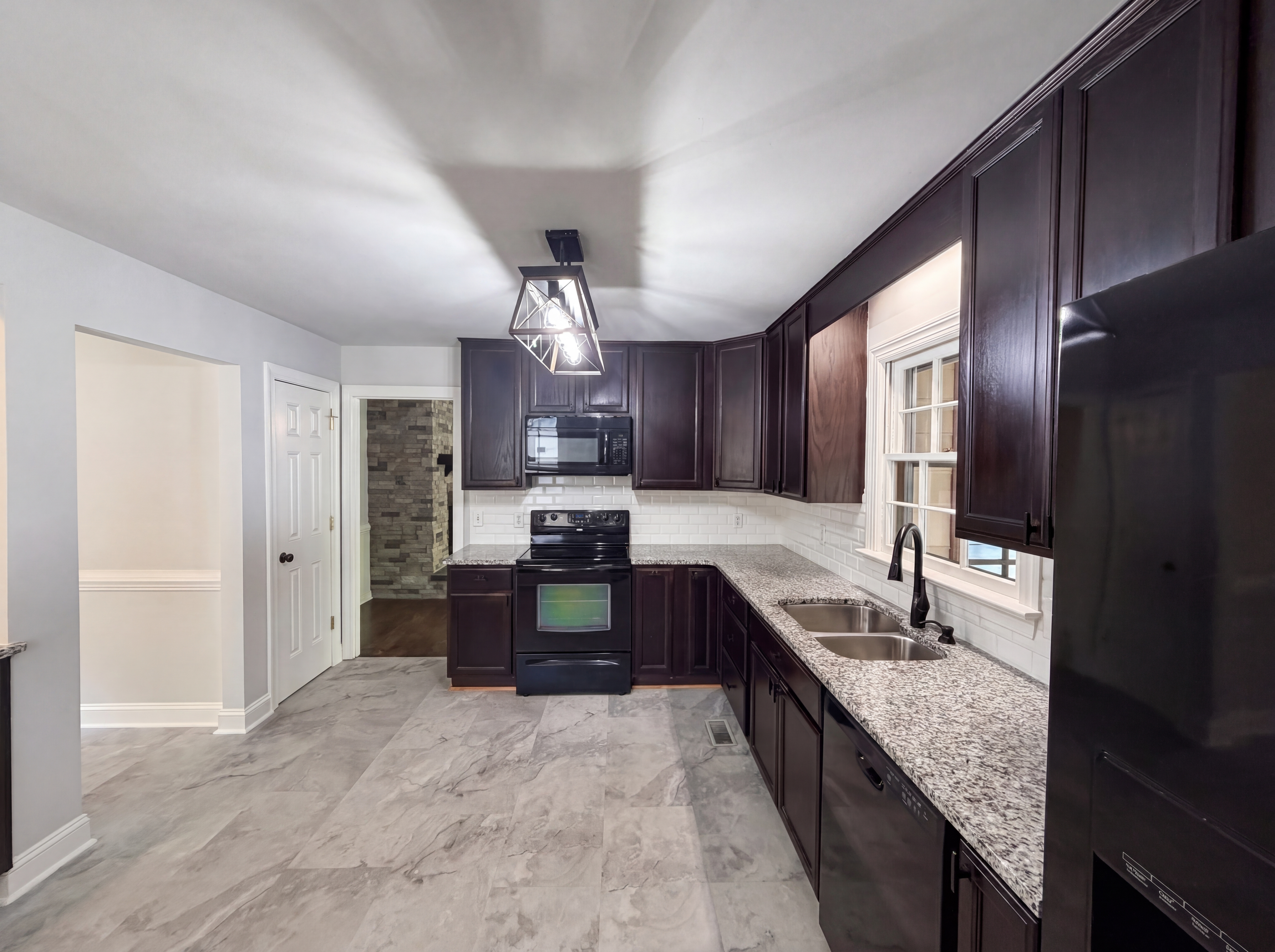 Photo 7 of 17 of 624 Green Willow Cir, Wendell, NC