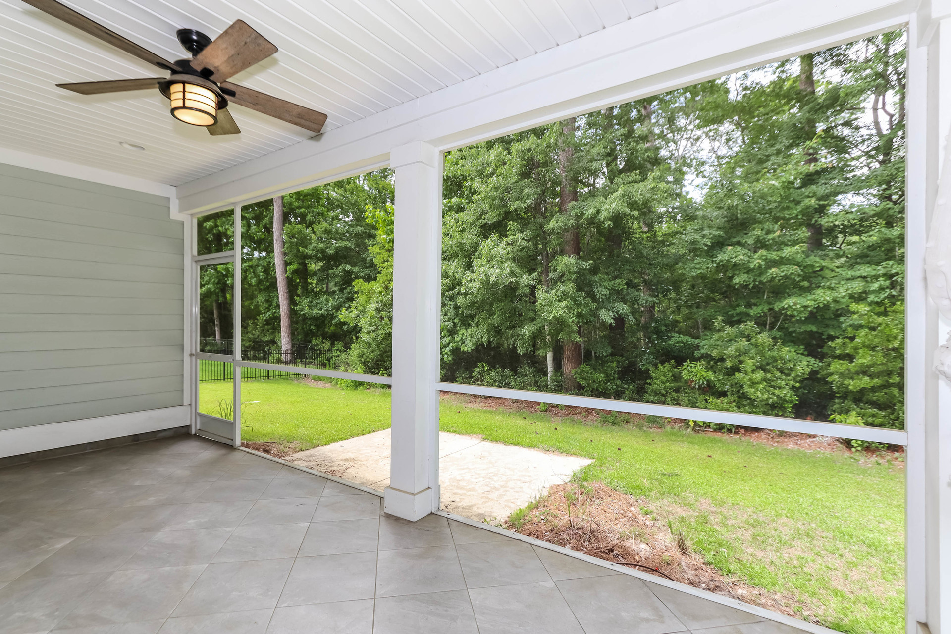 Photo 9 of 22 of 3085 Moss Bridge Ln, Myrtle Beach, SC