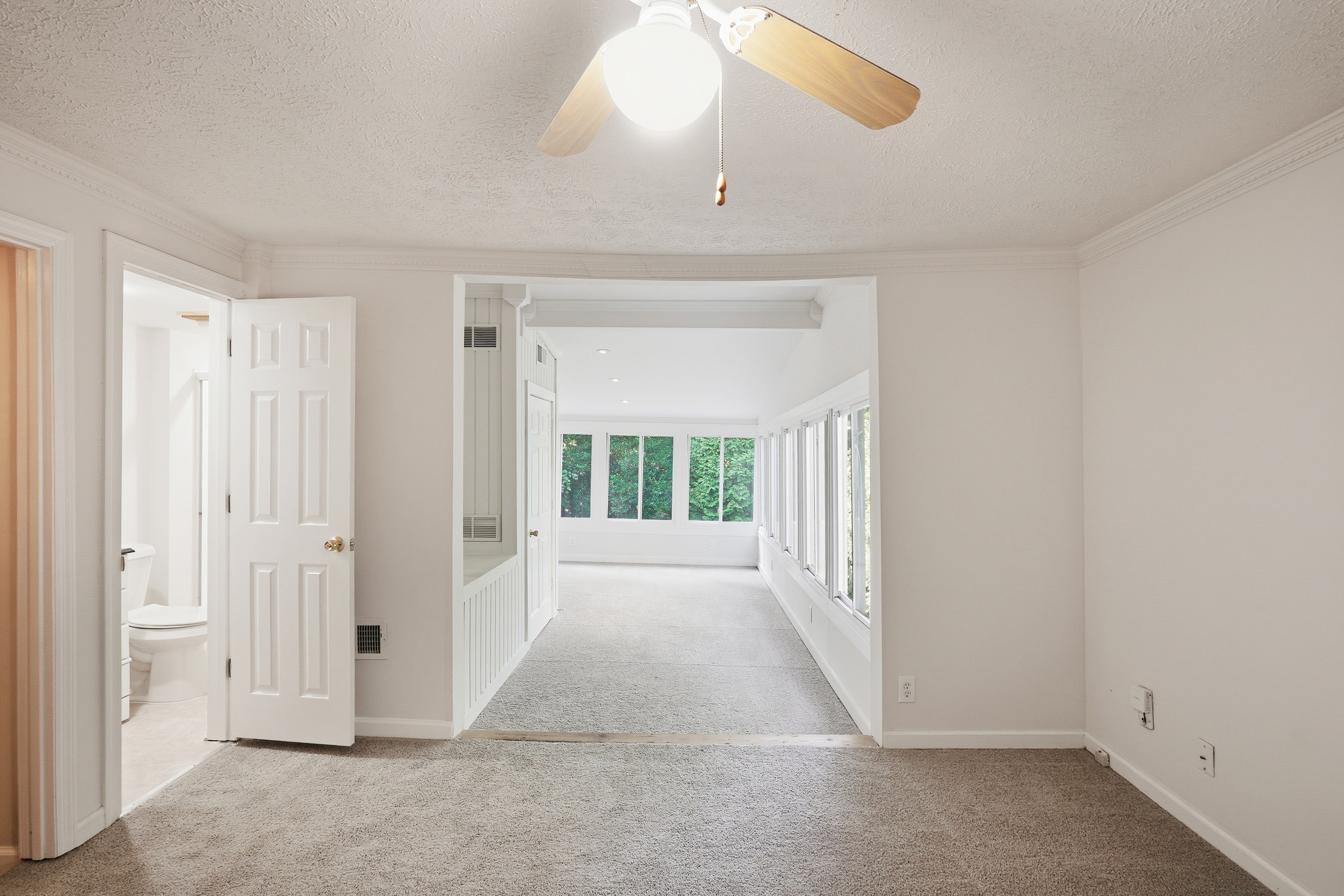 Photo 12 of 27 of 1133 Hudson Dr NE, Atlanta, GA