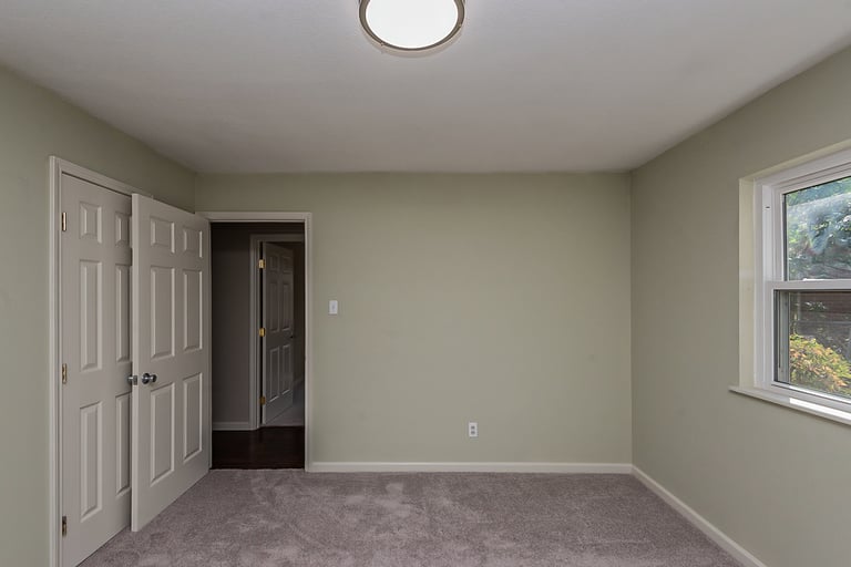 Photo 15 of 19 - 2605 Carten St, Fort Worth, TX 76112