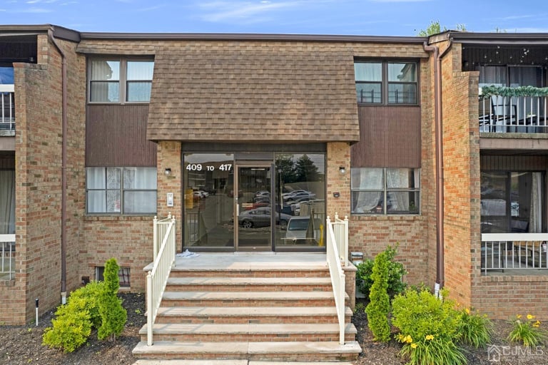 411 Sharon Garden Ct, Woodbridge, NJ 07095 Opendoor