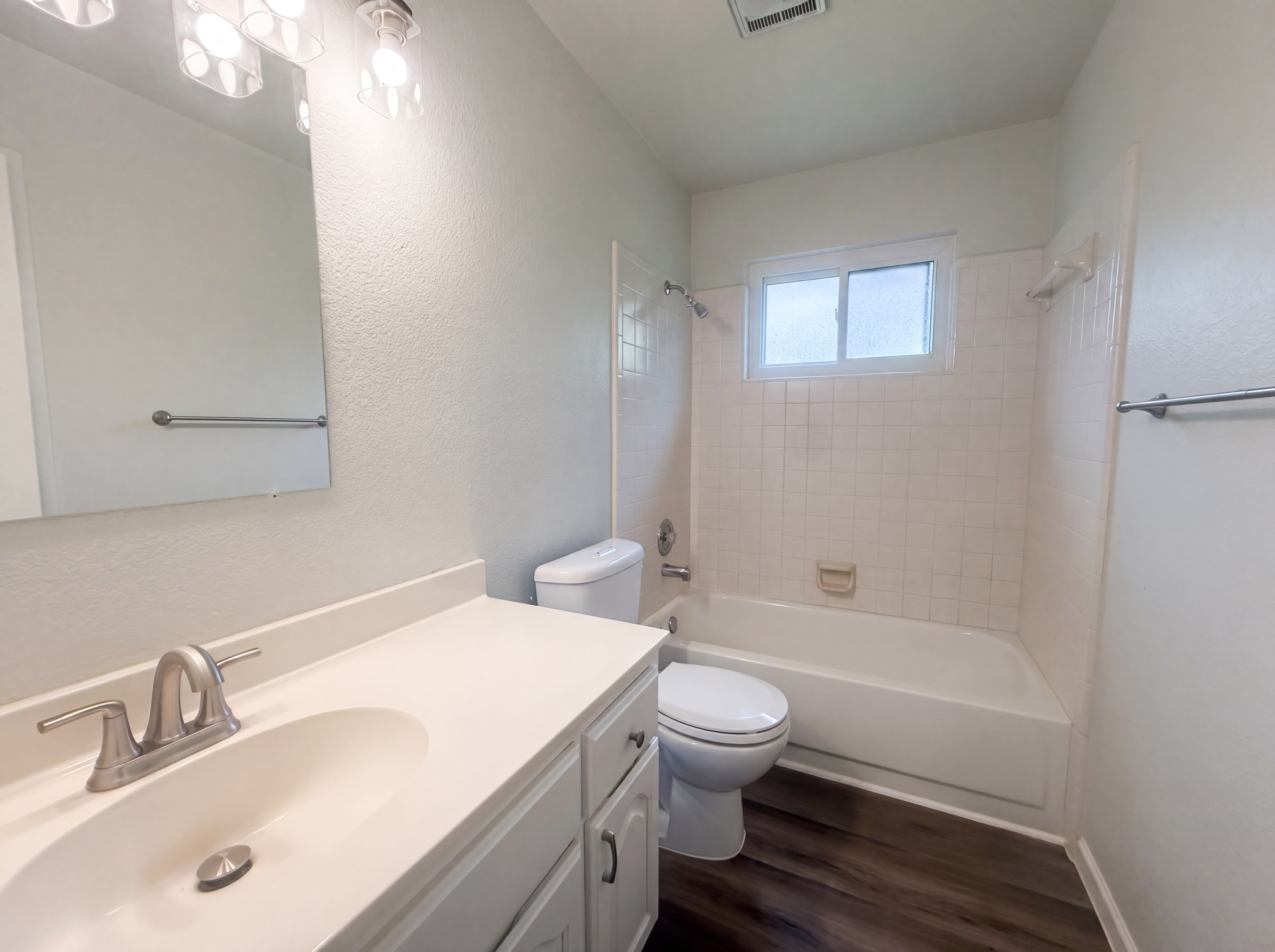 Photo 17 of 28 of 15626 Dove Meadow St, San Antonio, TX