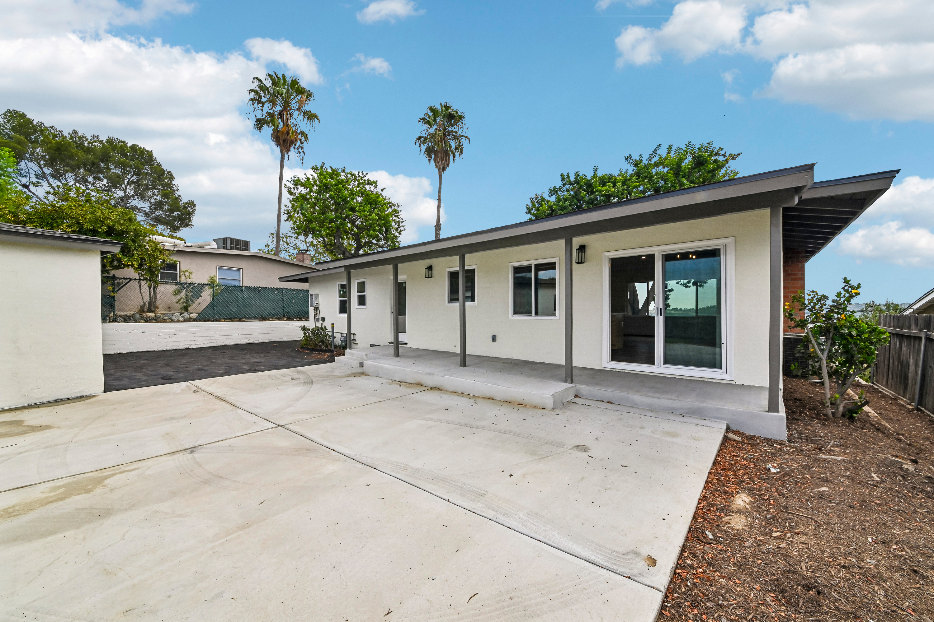 Photo 5 of 31 of 1459 N Avenue 57, Los Angeles, CA