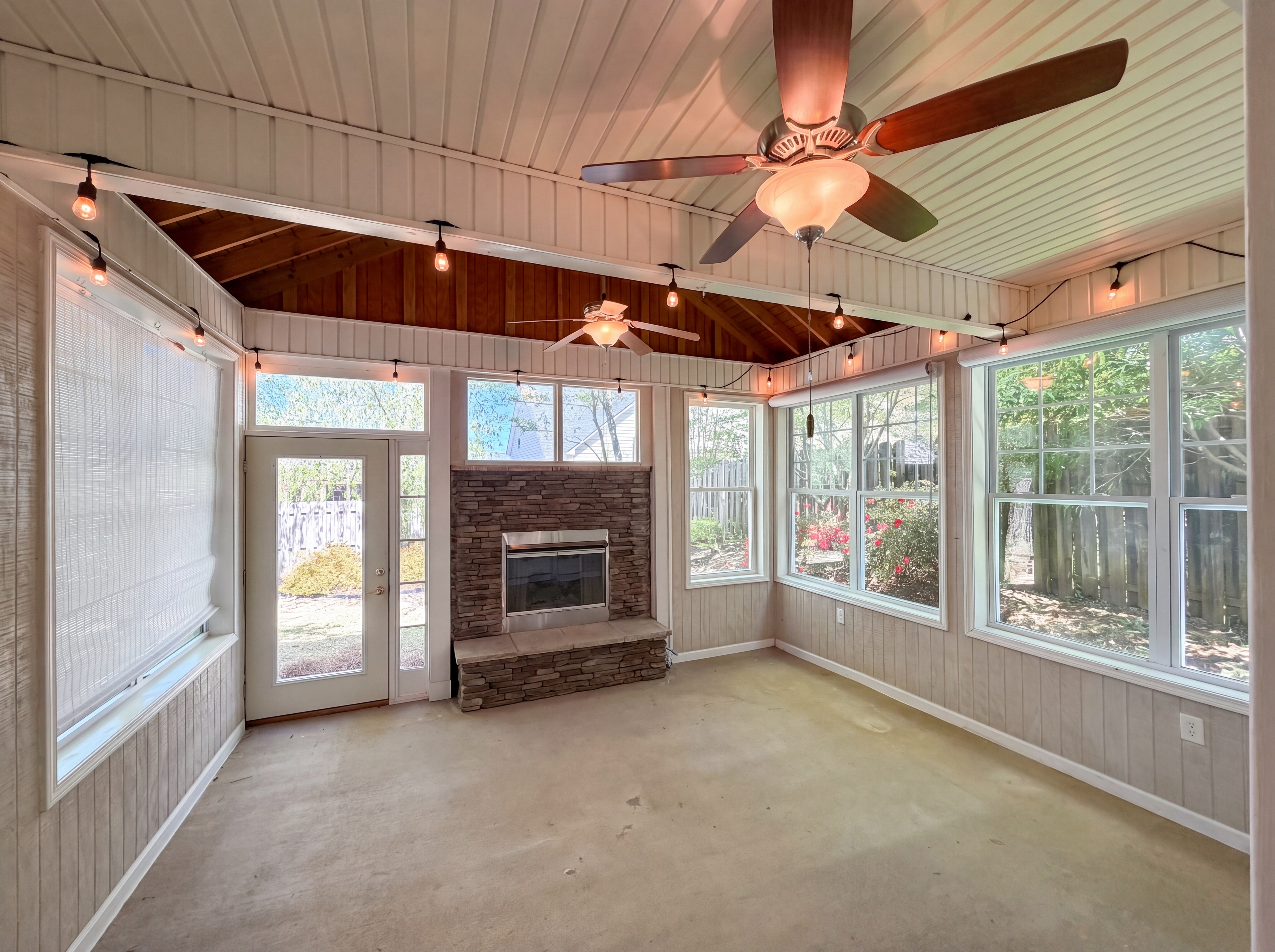 Photo 25 of 28 of 116 Stonemill Ct, Irmo, SC