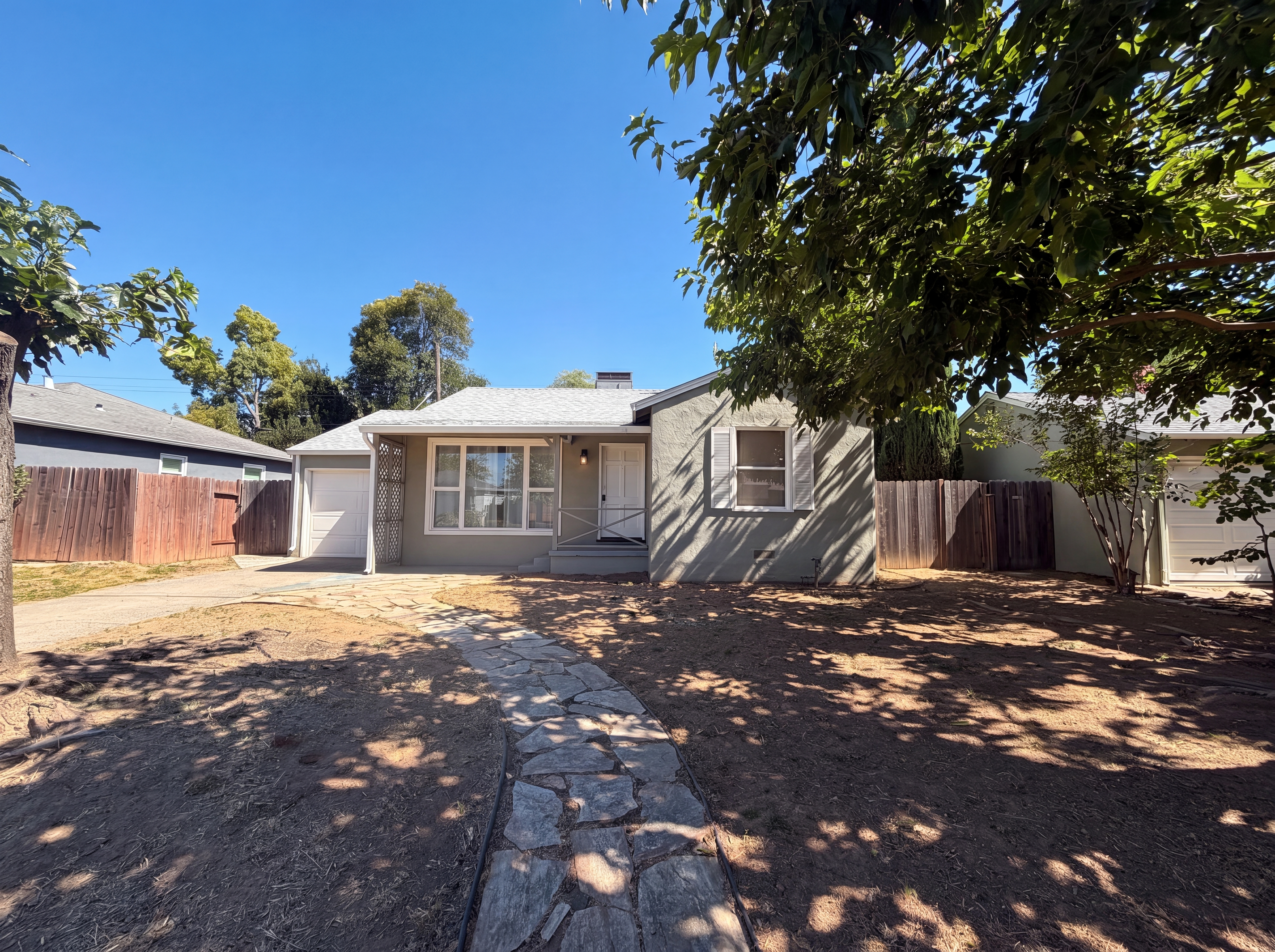 Photo 20 of 29 of 6015 12th Ave, Sacramento, CA