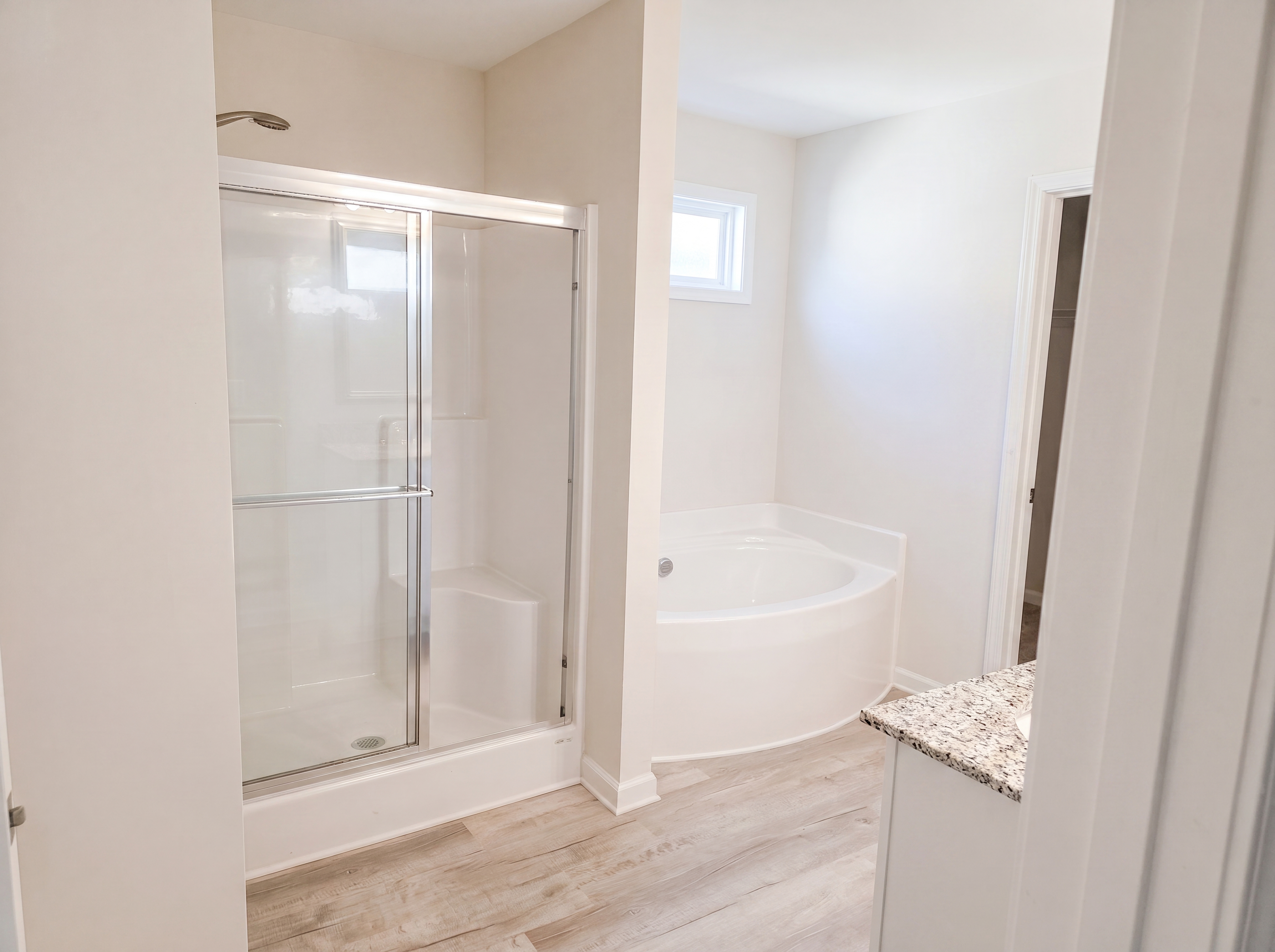 Photo 16 of 22 of 2050 Barnhart Dr, Sumter, SC