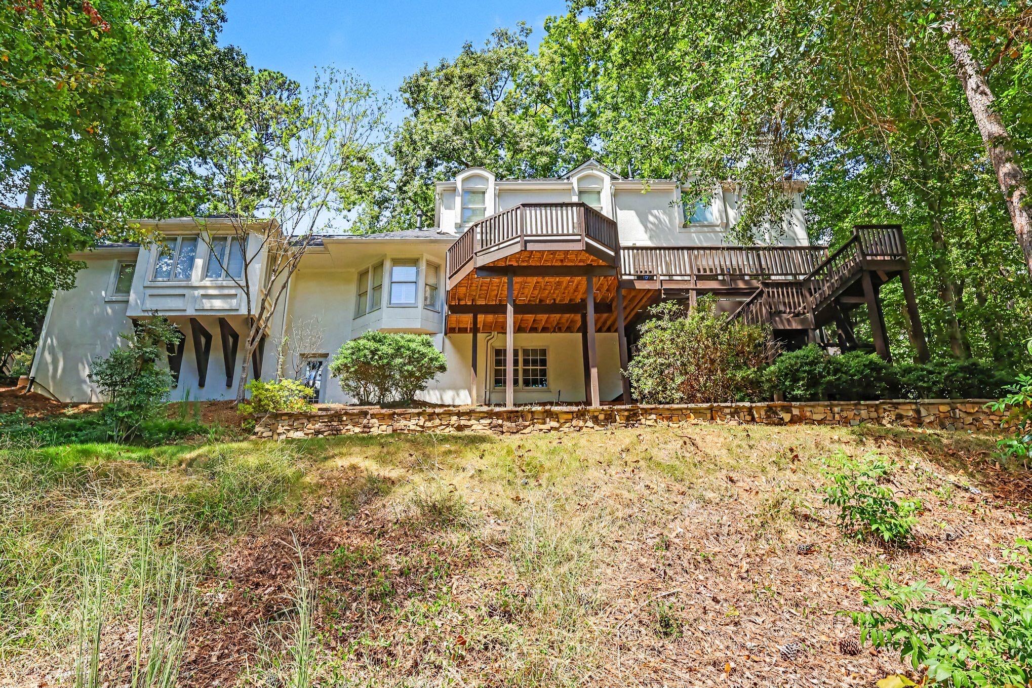 Photo 5 of 28 of 1941 River Way Dr, Hoover, AL