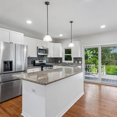 Property photo 3 of 520 Woodlyn Dr