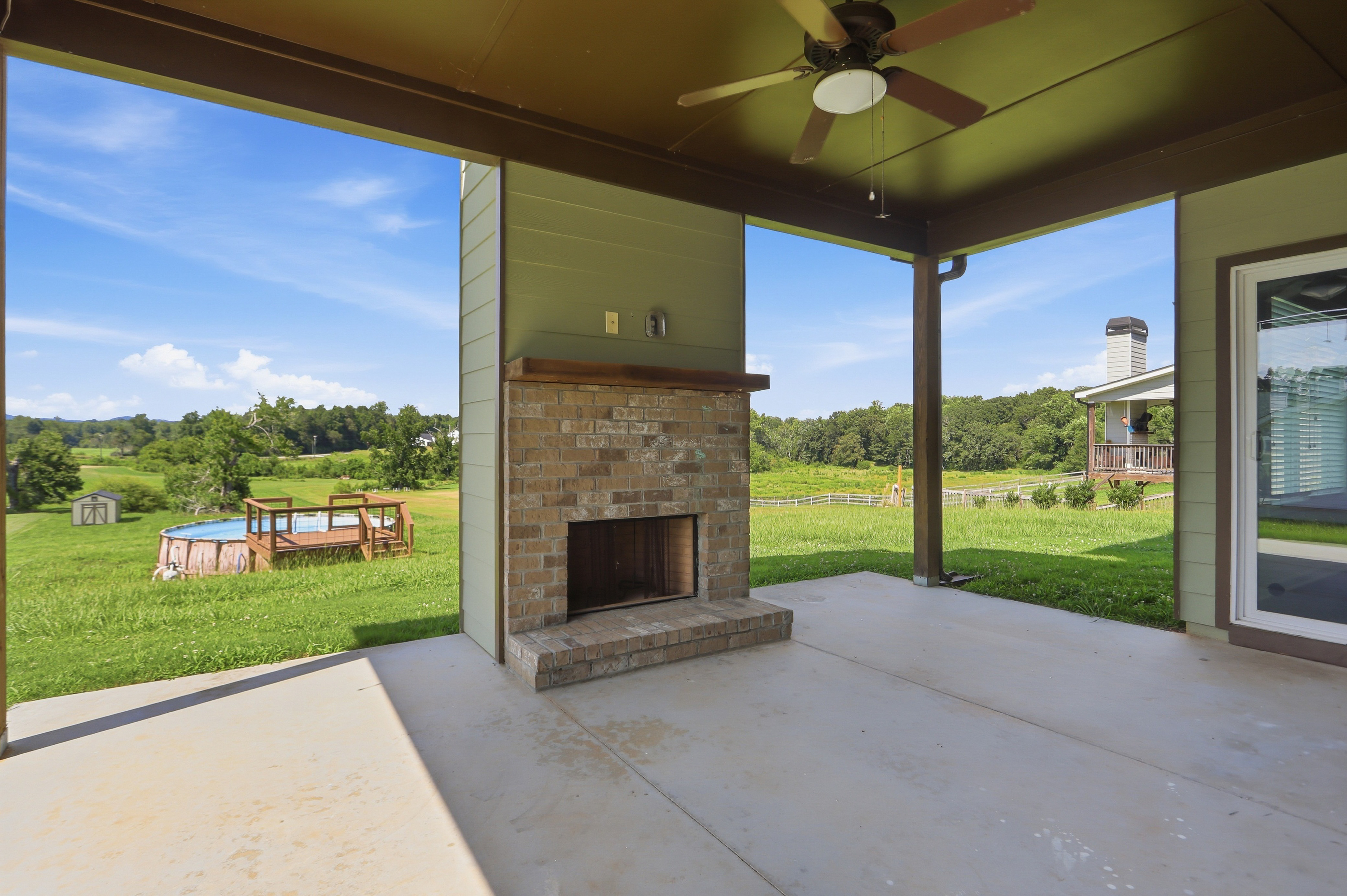 Photo 32 of 39 of 535 Wheeler Rd, Demorest, GA