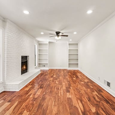 Property photo 3 of 2888 Carrousel Ct