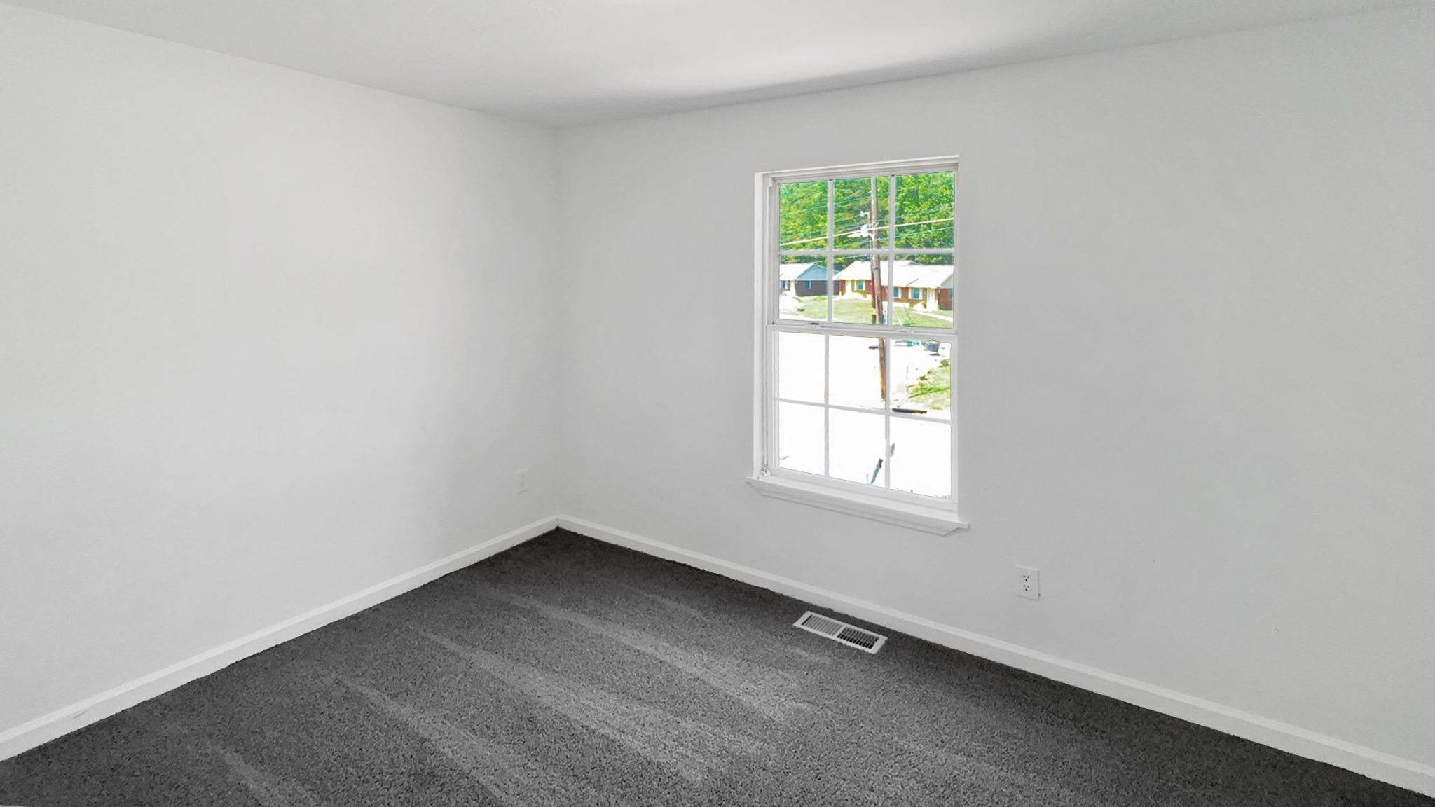 Photo 19 of 21 of 1886 Greenwood Rd, Chattanooga, TN