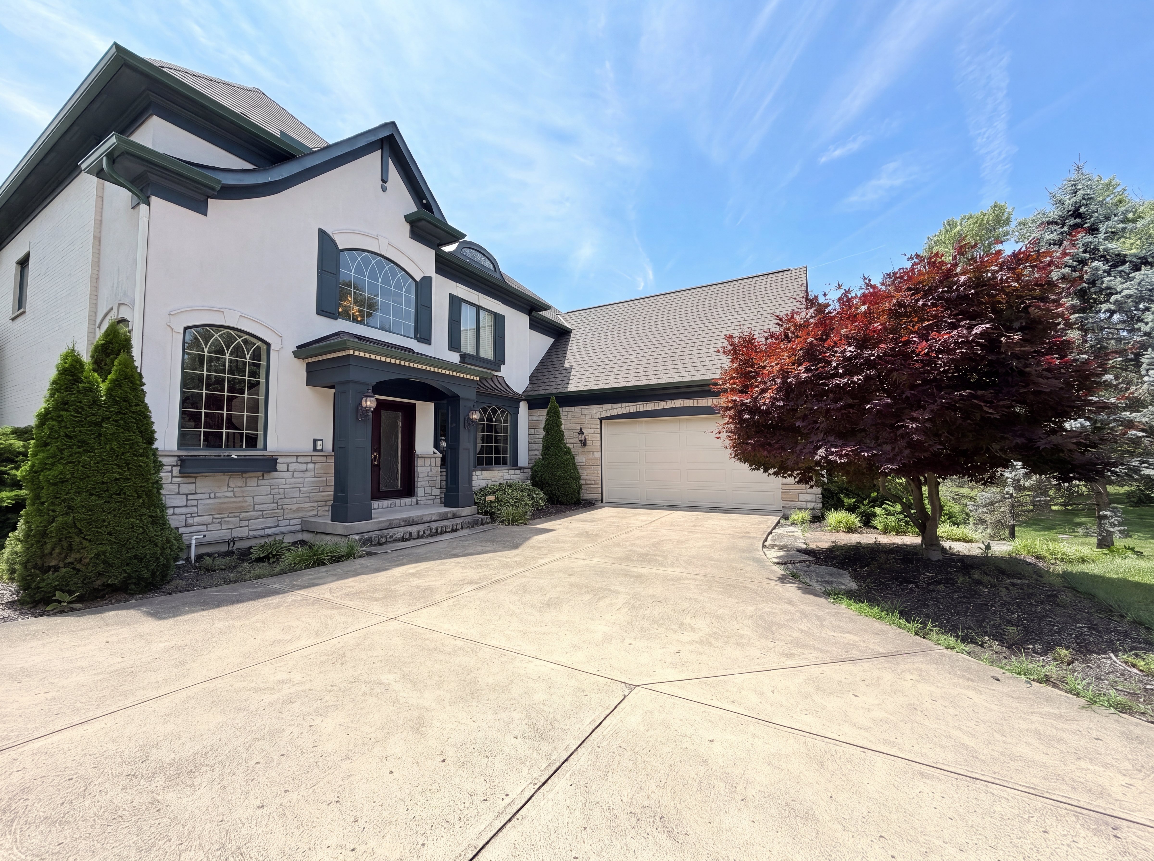 Photo 34 of 38 of 7087 Bridgetown Rd, Cincinnati, OH