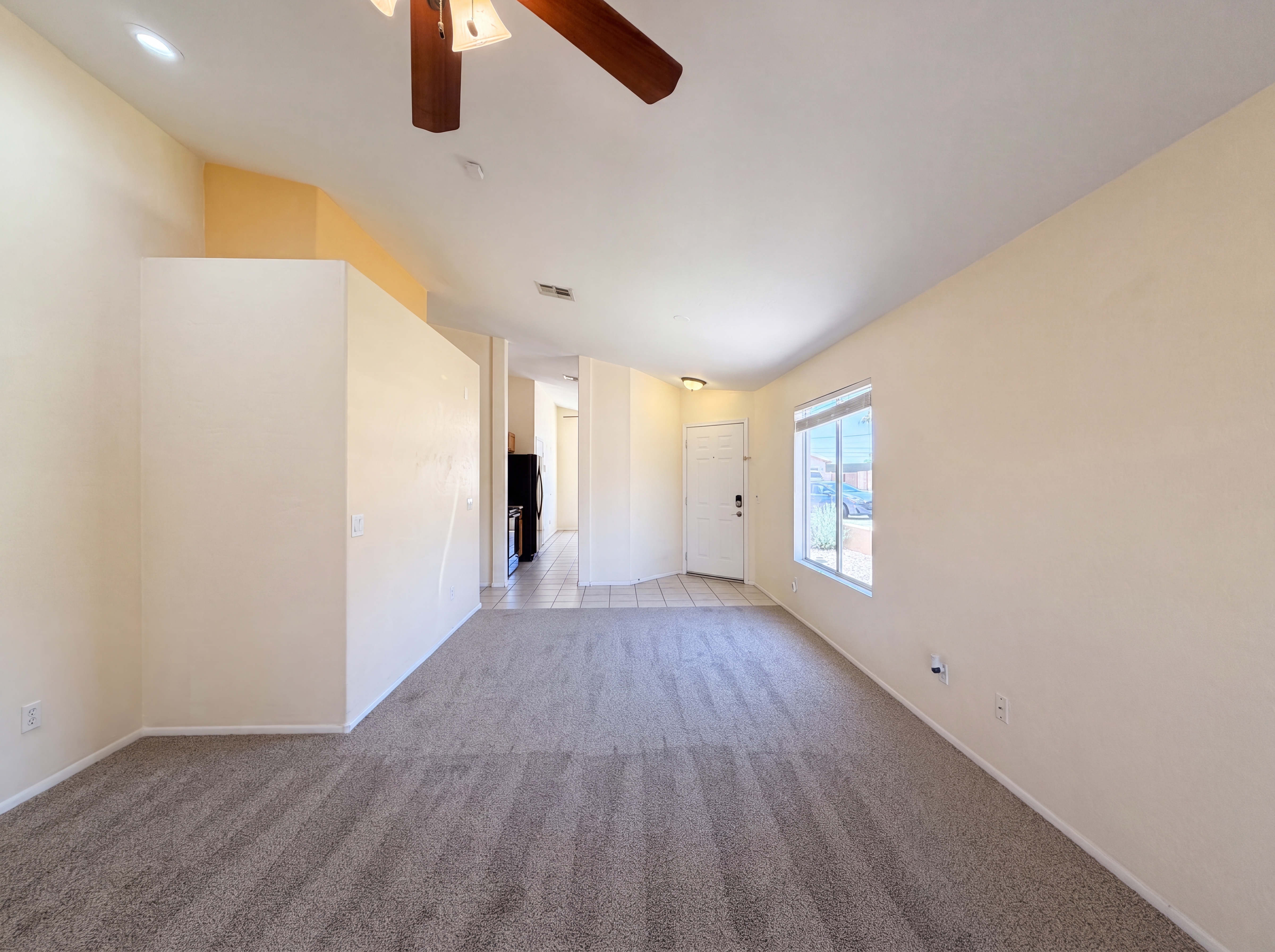 Photo 9 of 19 of 2018 E Windsong Dr, Phoenix, AZ