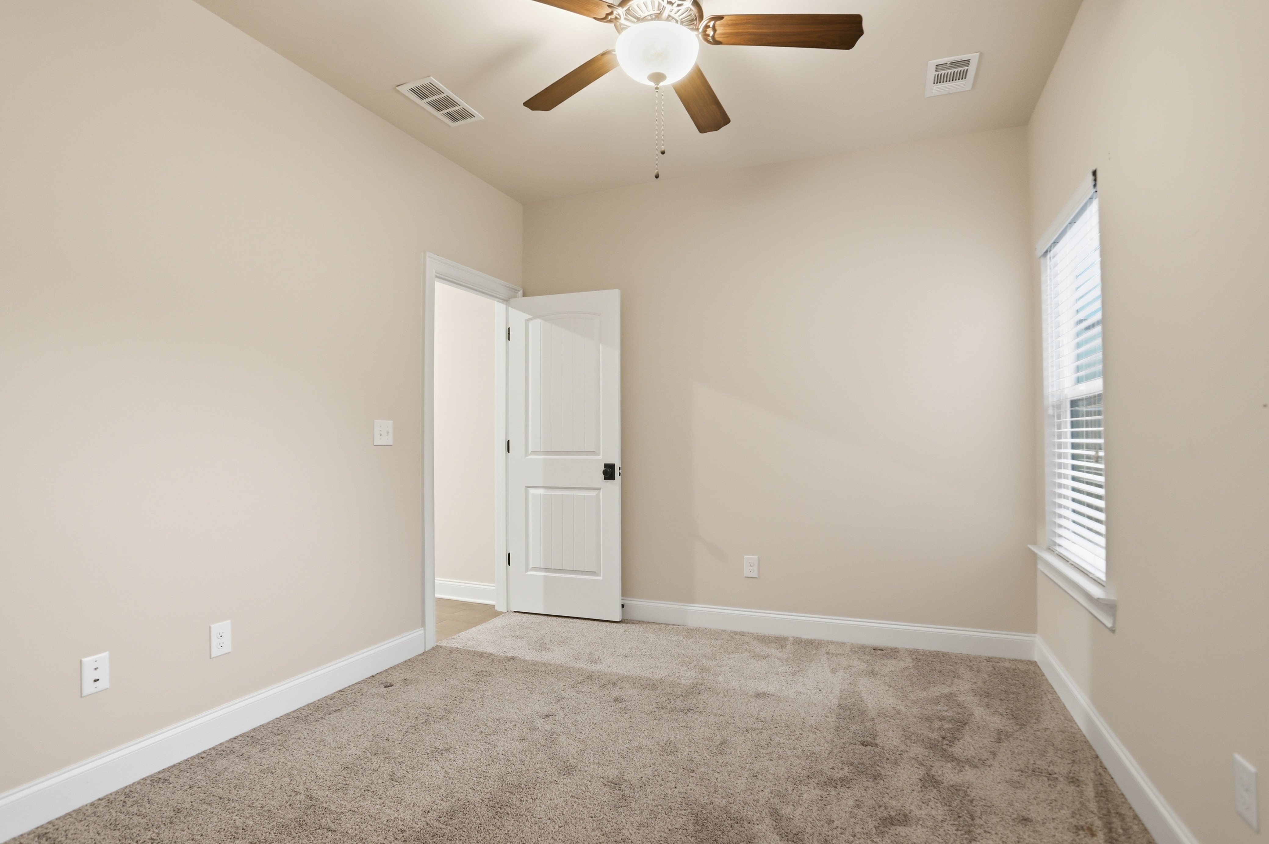 Photo 21 of 38 of 4681 Sweetwater Ave, Powder Springs, GA