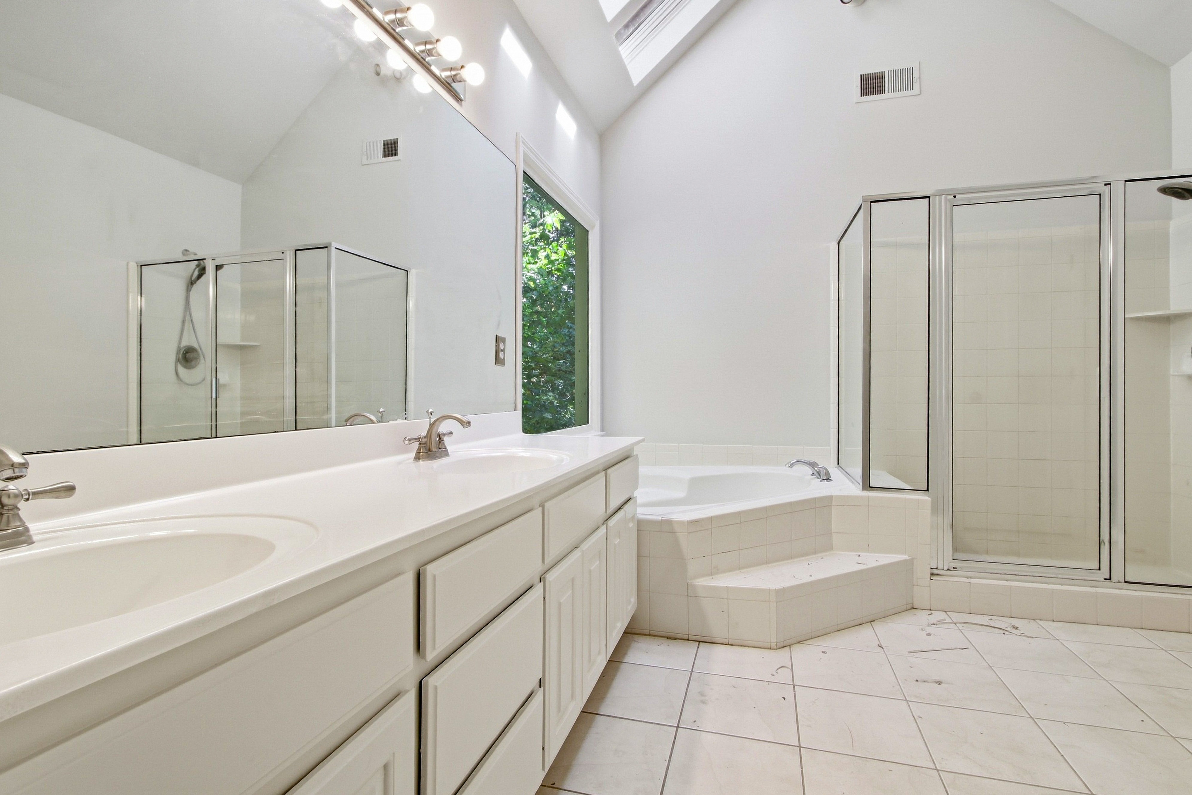 Photo 13 of 31 of 716 Braidwood Rdg NW, Acworth, GA