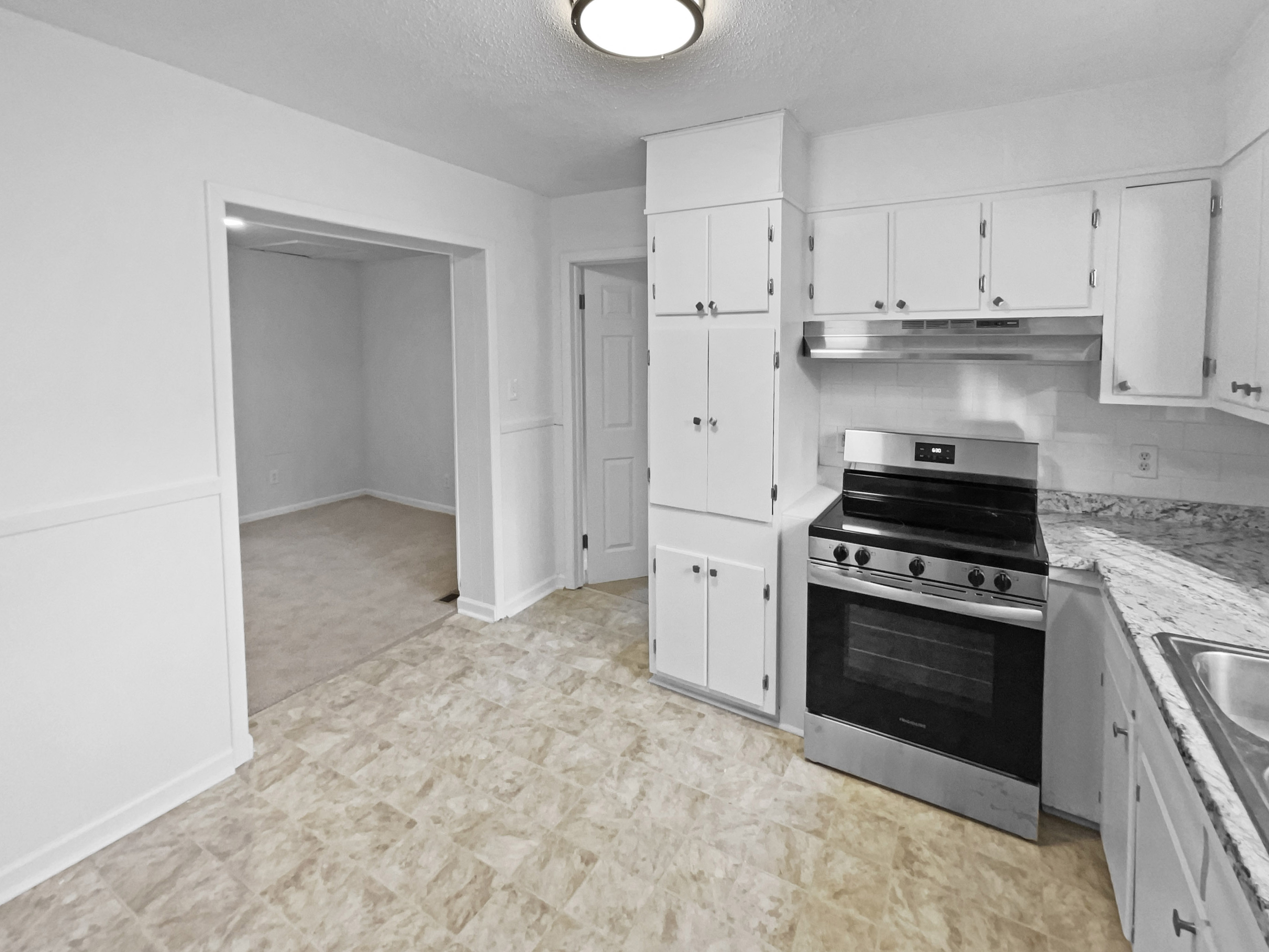 Photo 20 of 28 of 4028 Catalpa Ave, Knoxville, TN