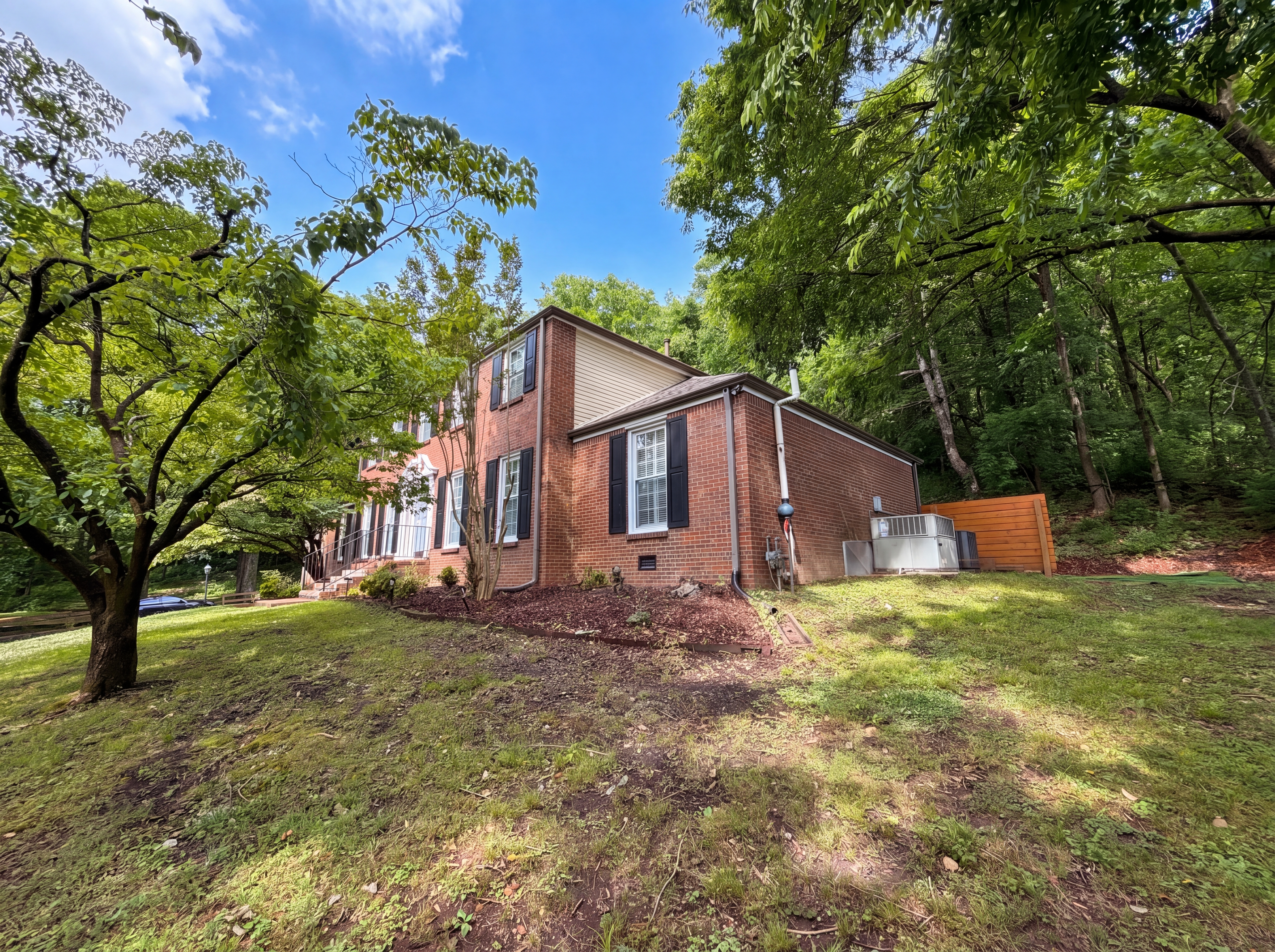 Photo 20 of 25 of 5416 Forest Acres Dr, Nashville, TN