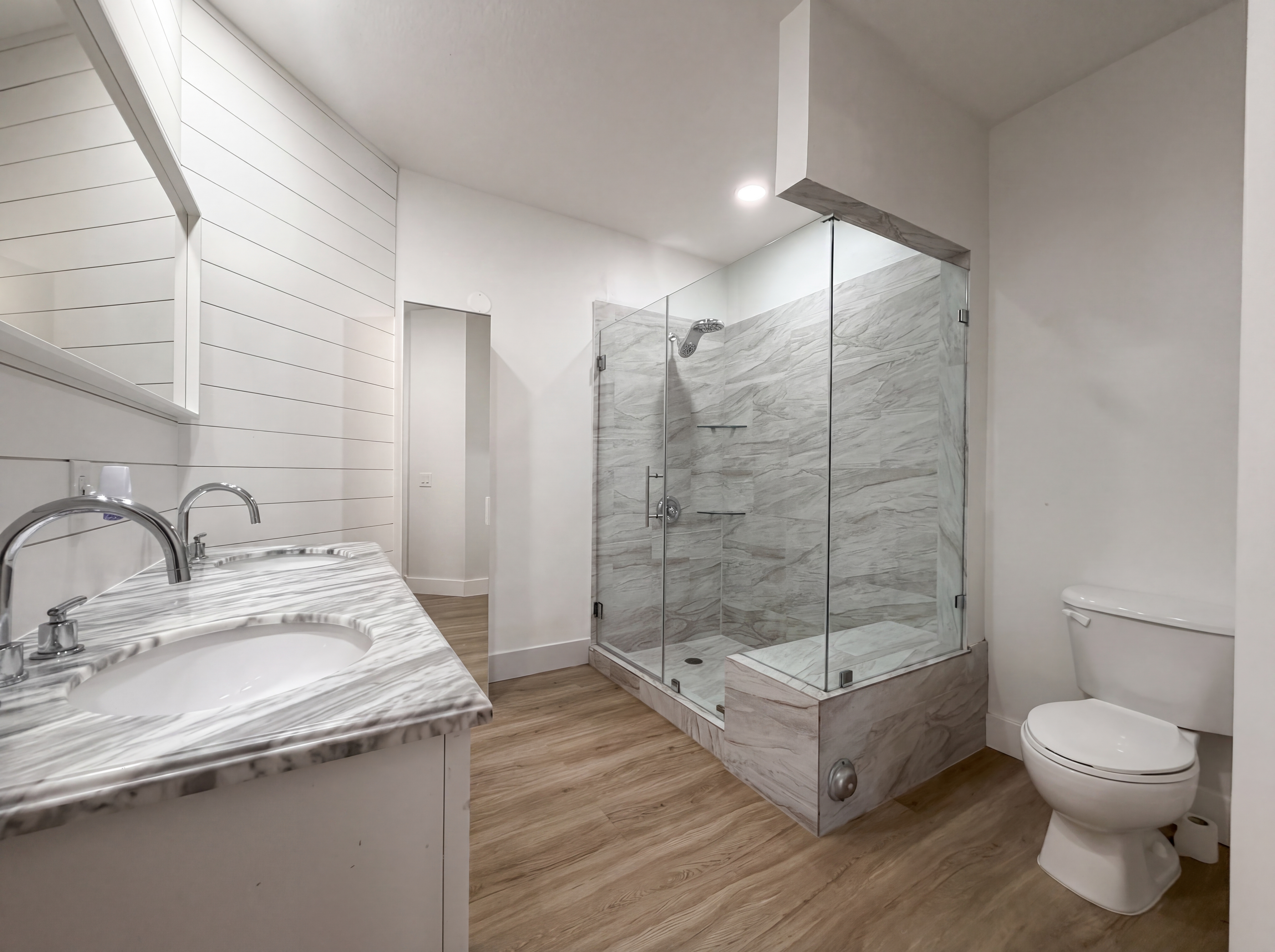 Photo 10 of 24 of 5037 SW 140th Ter, Miramar, FL