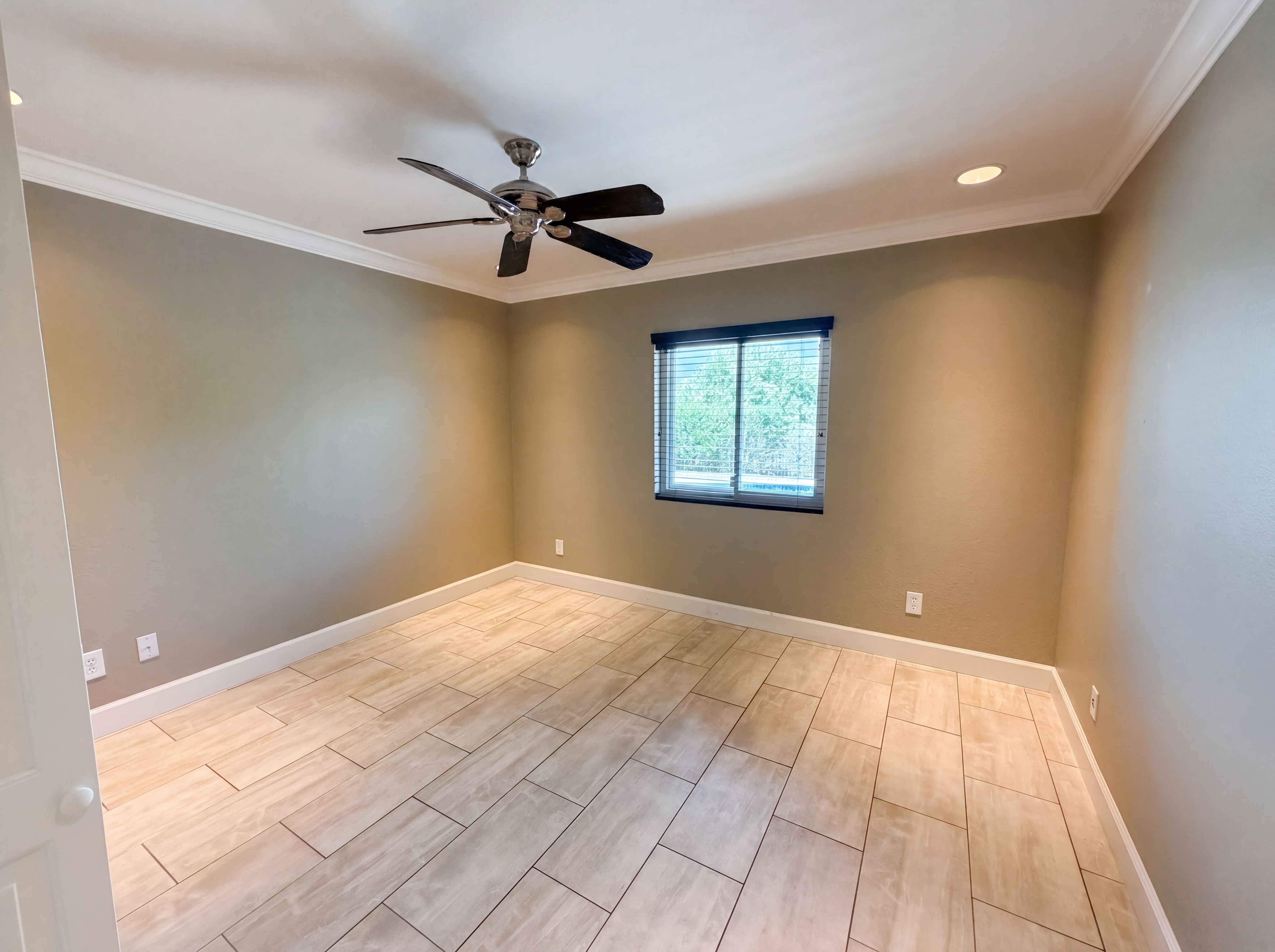 Photo 20 of 34 of 2244 E Nicolet Ave, Phoenix, AZ