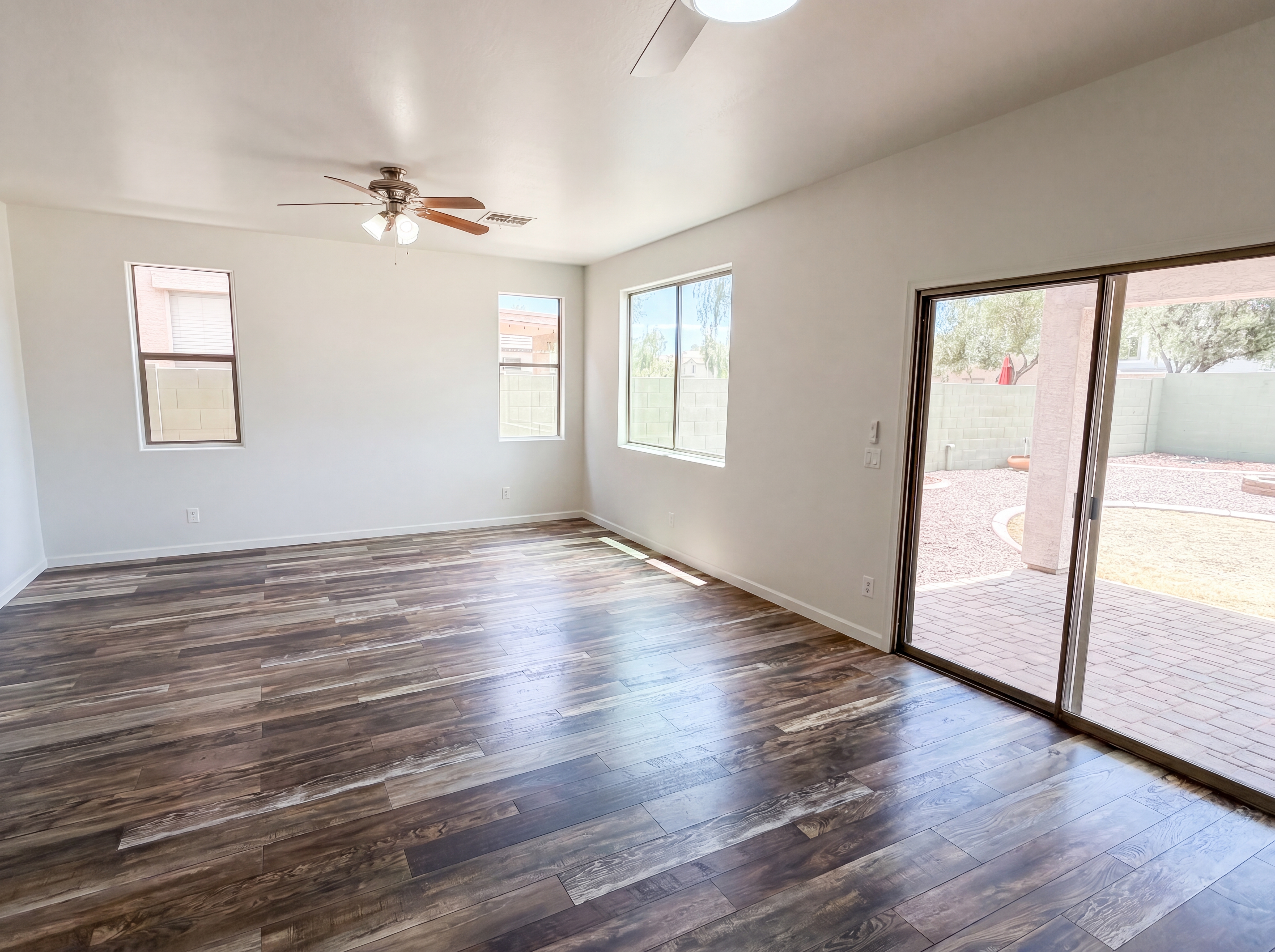 Photo 11 of 34 of 17171 W Young St, Surprise, AZ