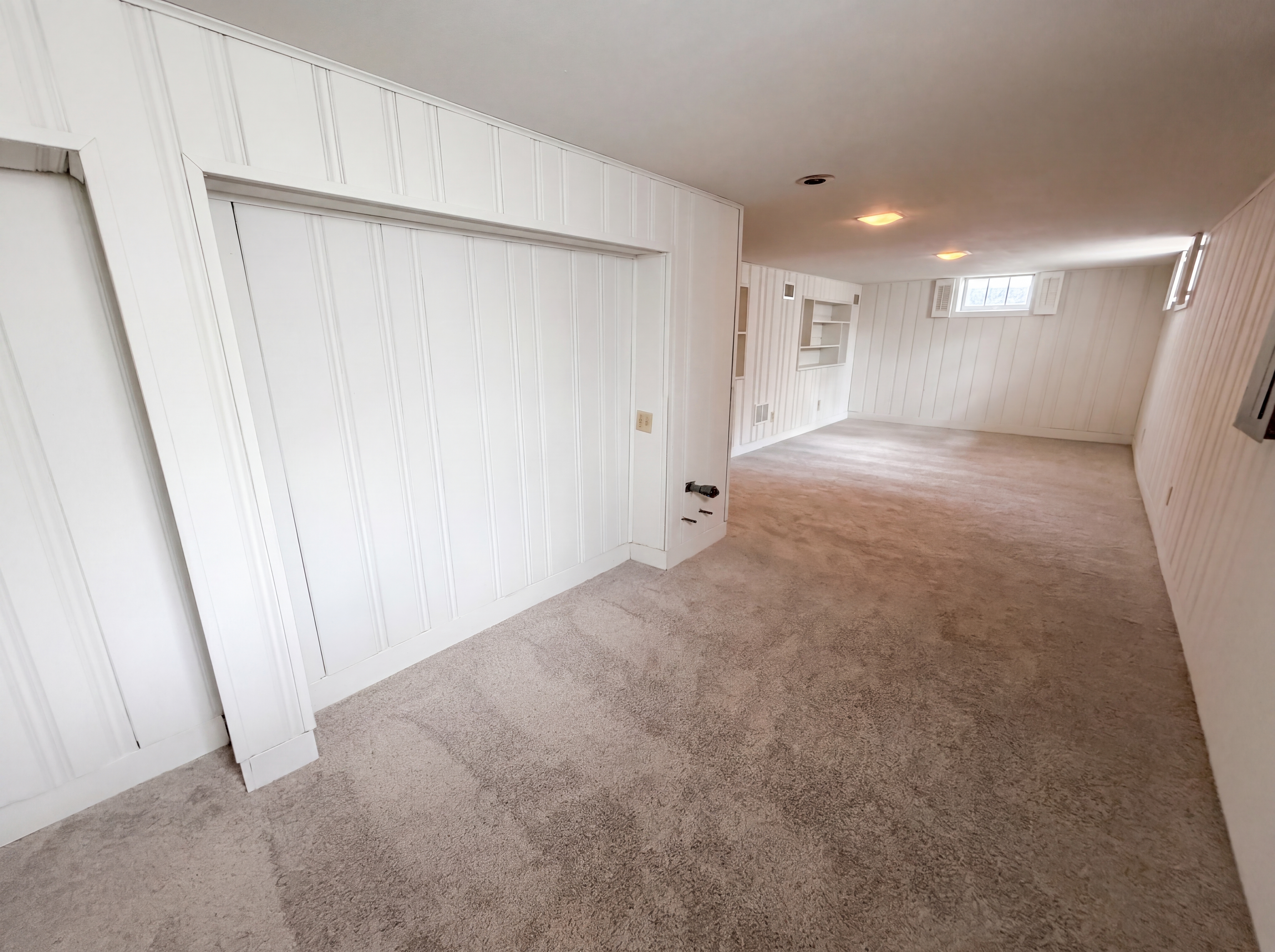Photo 12 of 27 of 8615 Virginia Cir N, St. Louis Park, MN
