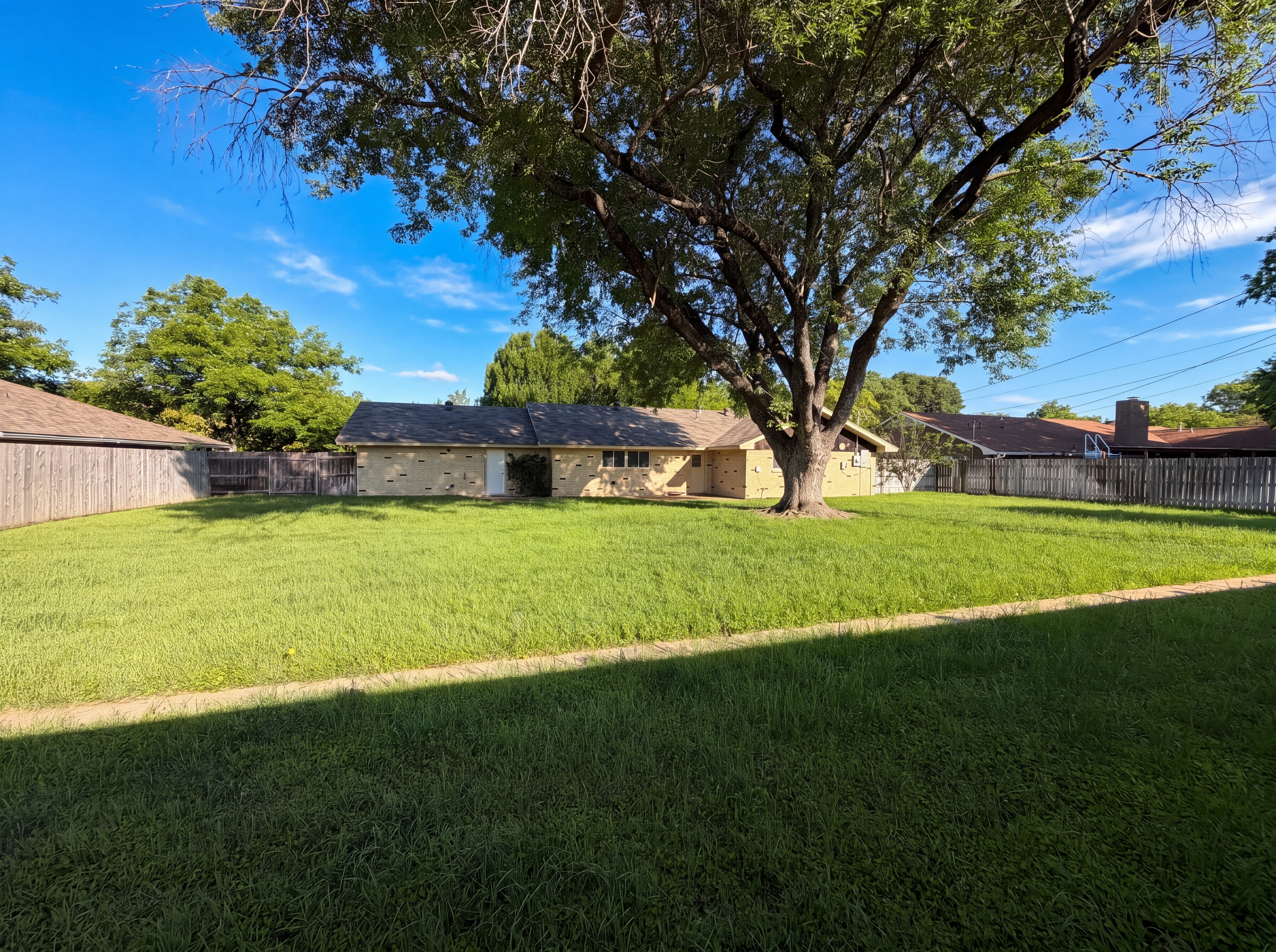 Photo 5 of 17 of 2002 Halbert St, Killeen, TX