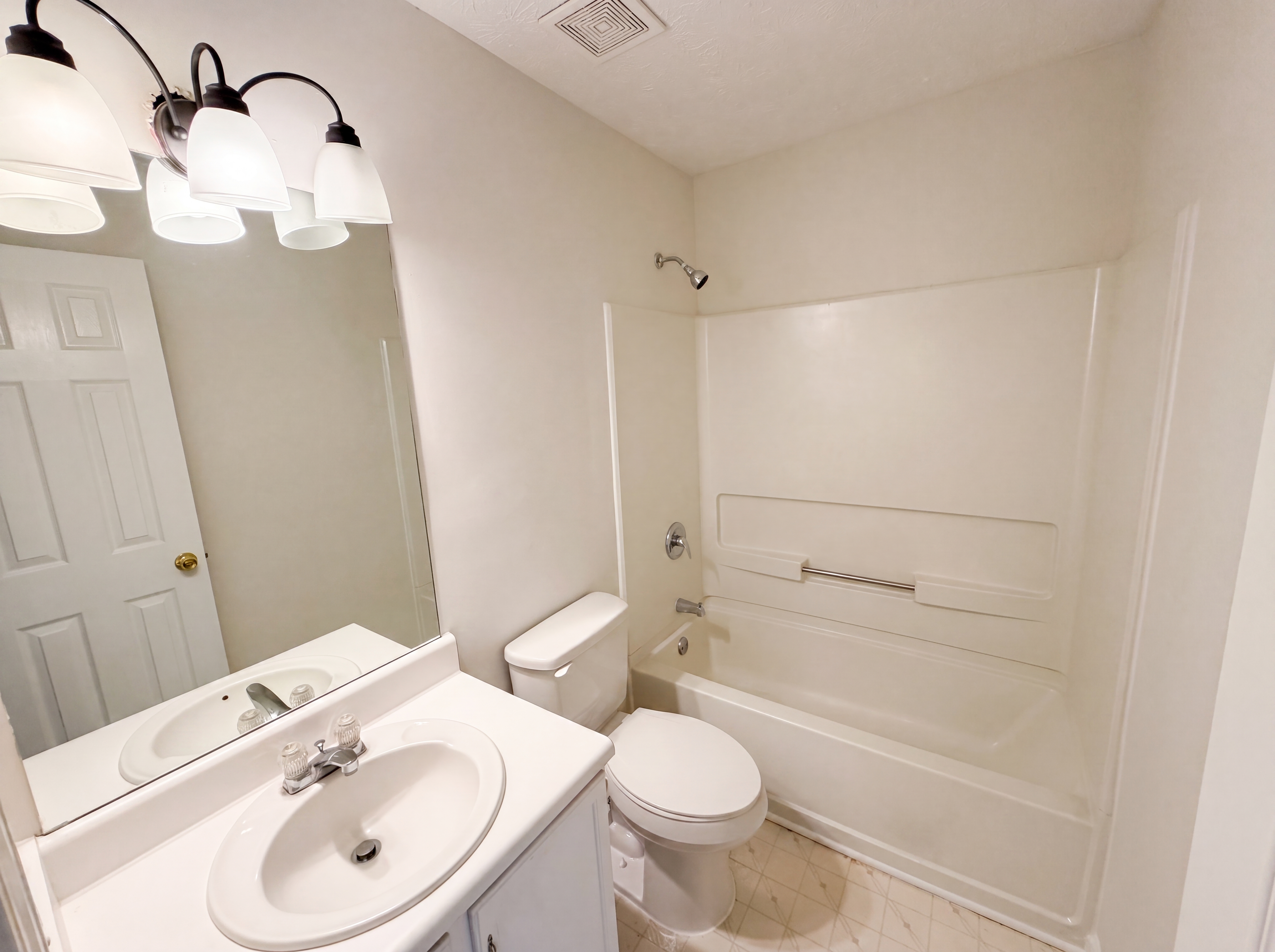 Photo 30 of 50 of 1800 Ivy Stone Ct, Buford, GA